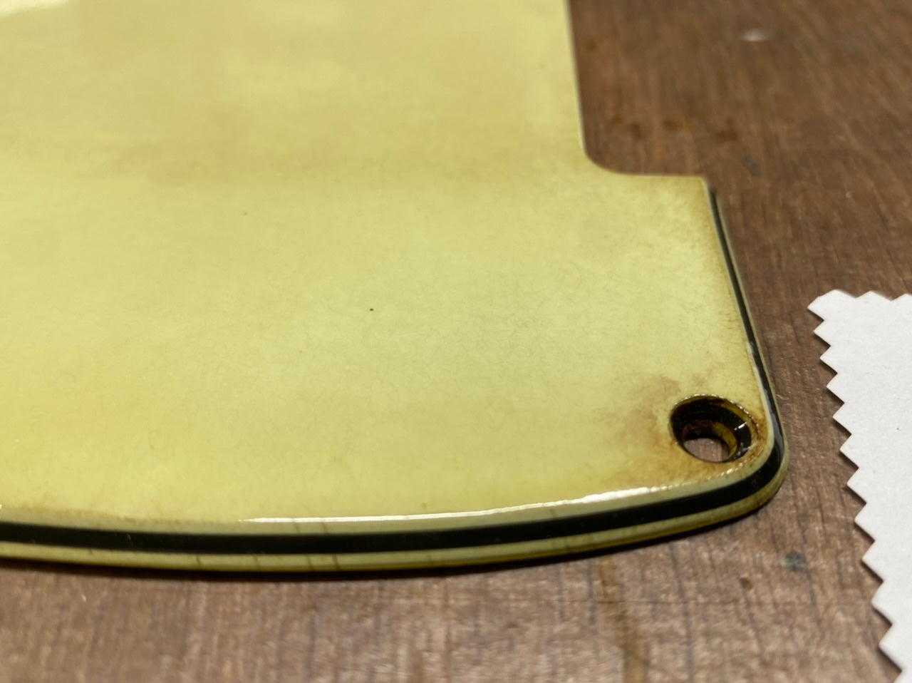 TC Pickguard GE0318