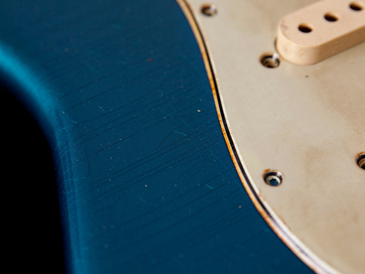 Lake Placid Blue S Body & Scratchplate GE0243