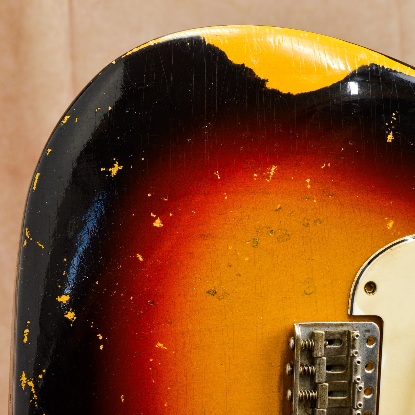 3 Tone Sunburst SC Body GE0355