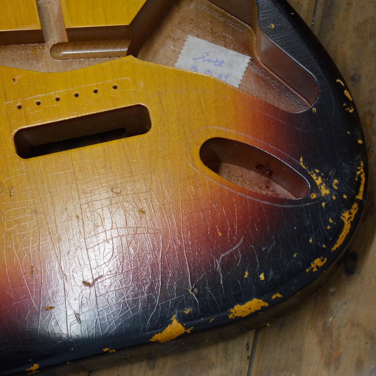 3 Tone Sunburst SC Body GE0350
