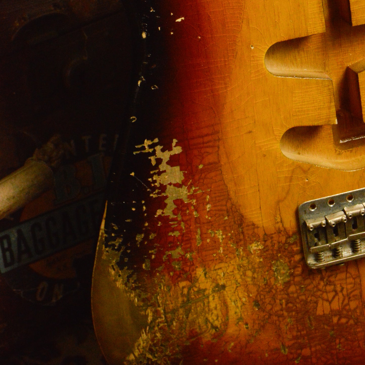 Two Tone Sunburst SC Body GE0438