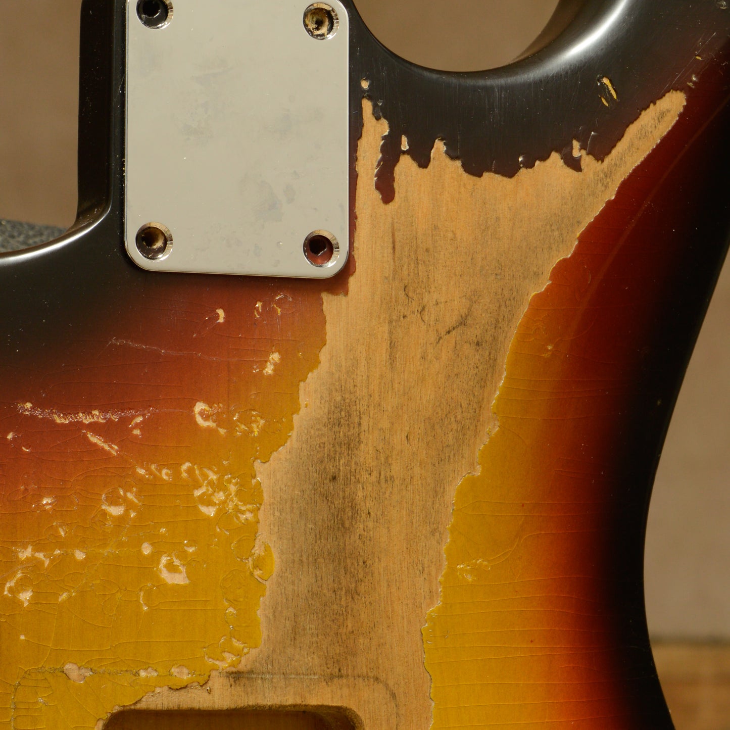 3 Tone Sunburst SC Body GE0671