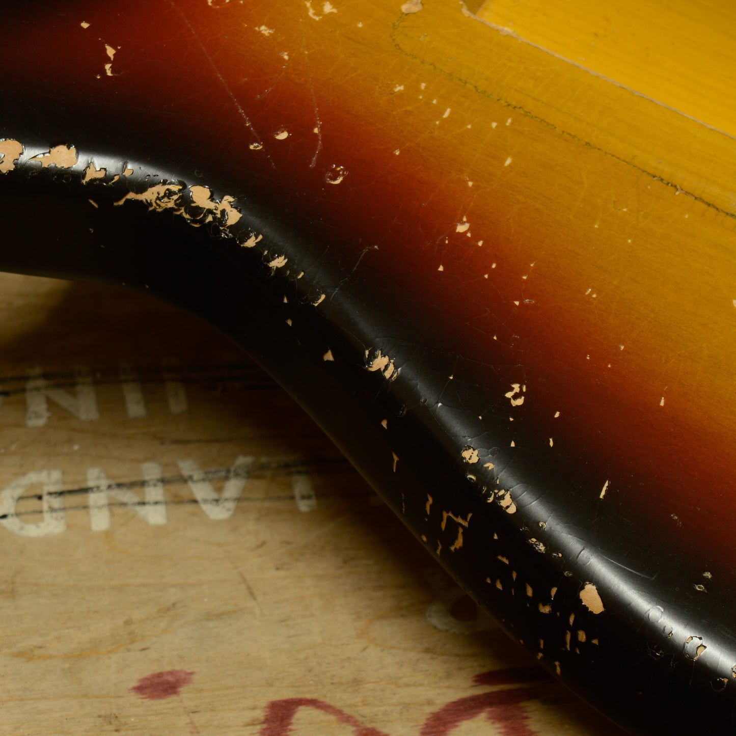 3 Tone Sunburst SC Body GE0671