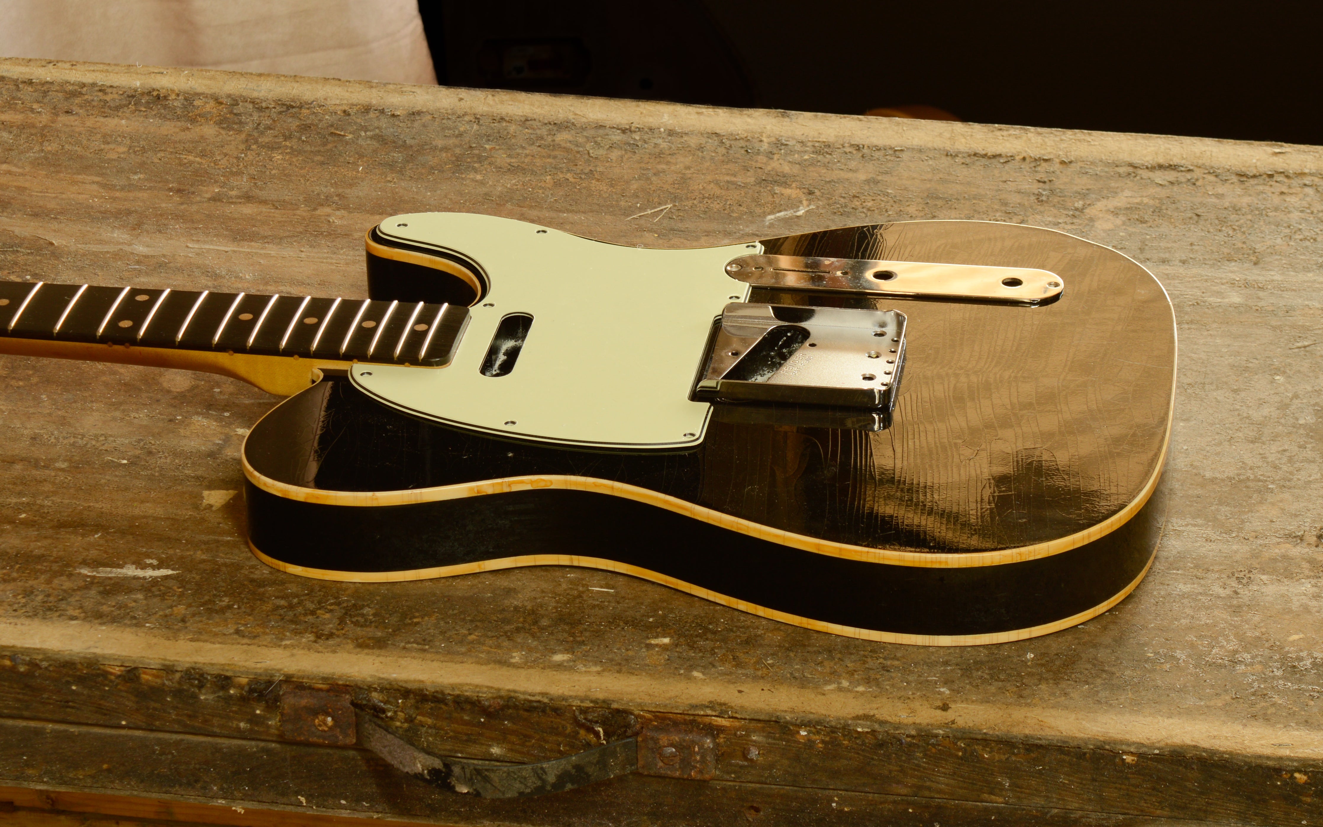 Golden Age Non-shielded Guitar Hookup Wire, White, 100-foot roll : Golden Age Wiring Kit for Gibson Les Paul Guitar with