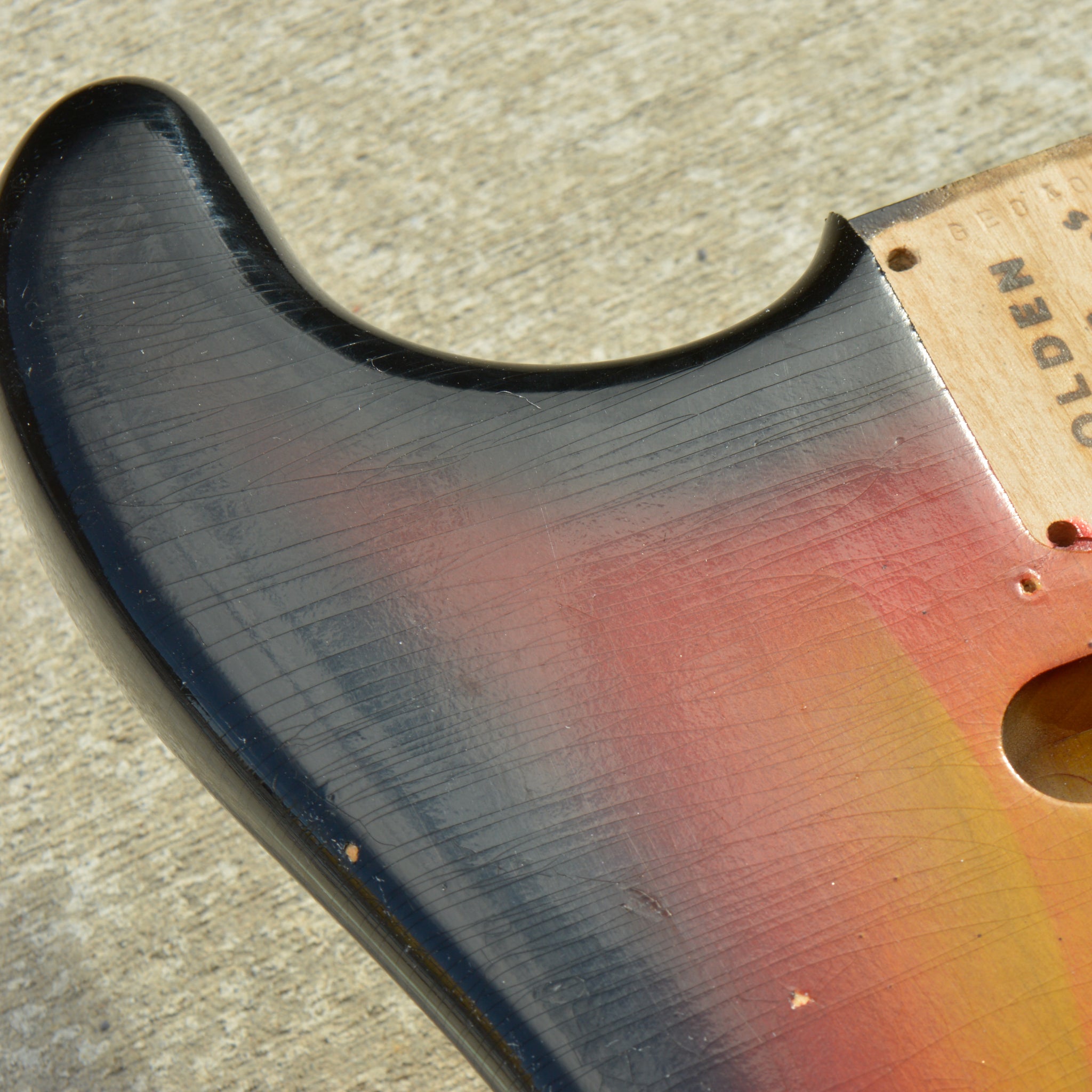 UV Faded 3 Tone Sunburst SC Body & Plastics GE0407