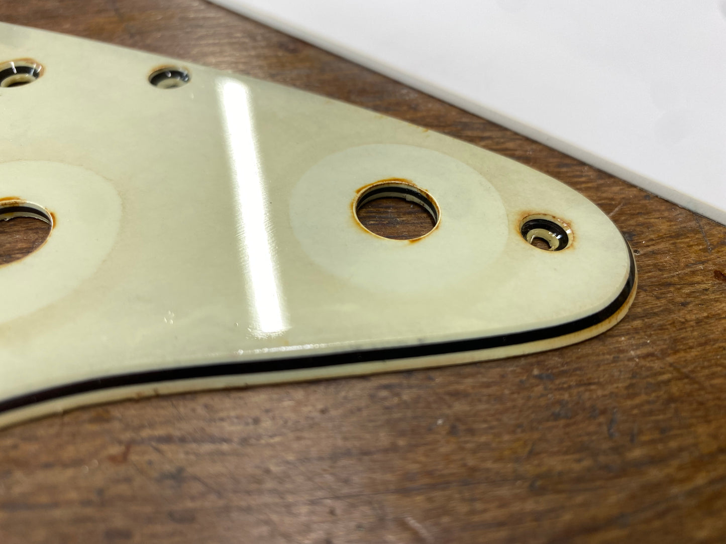 Aged "Mint" Scratchplate GE0226
