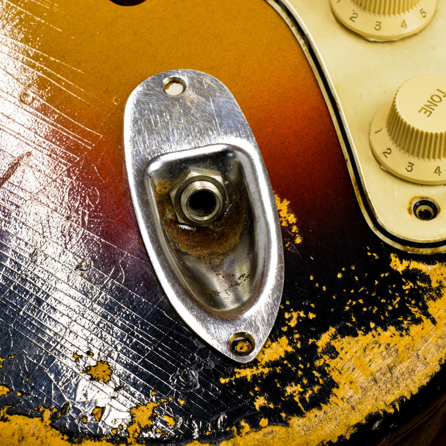3 Tone Sunburst SC Body GE0355