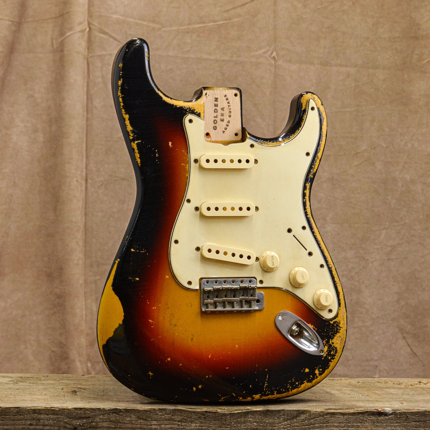 3 Tone Sunburst SC Body GE0355