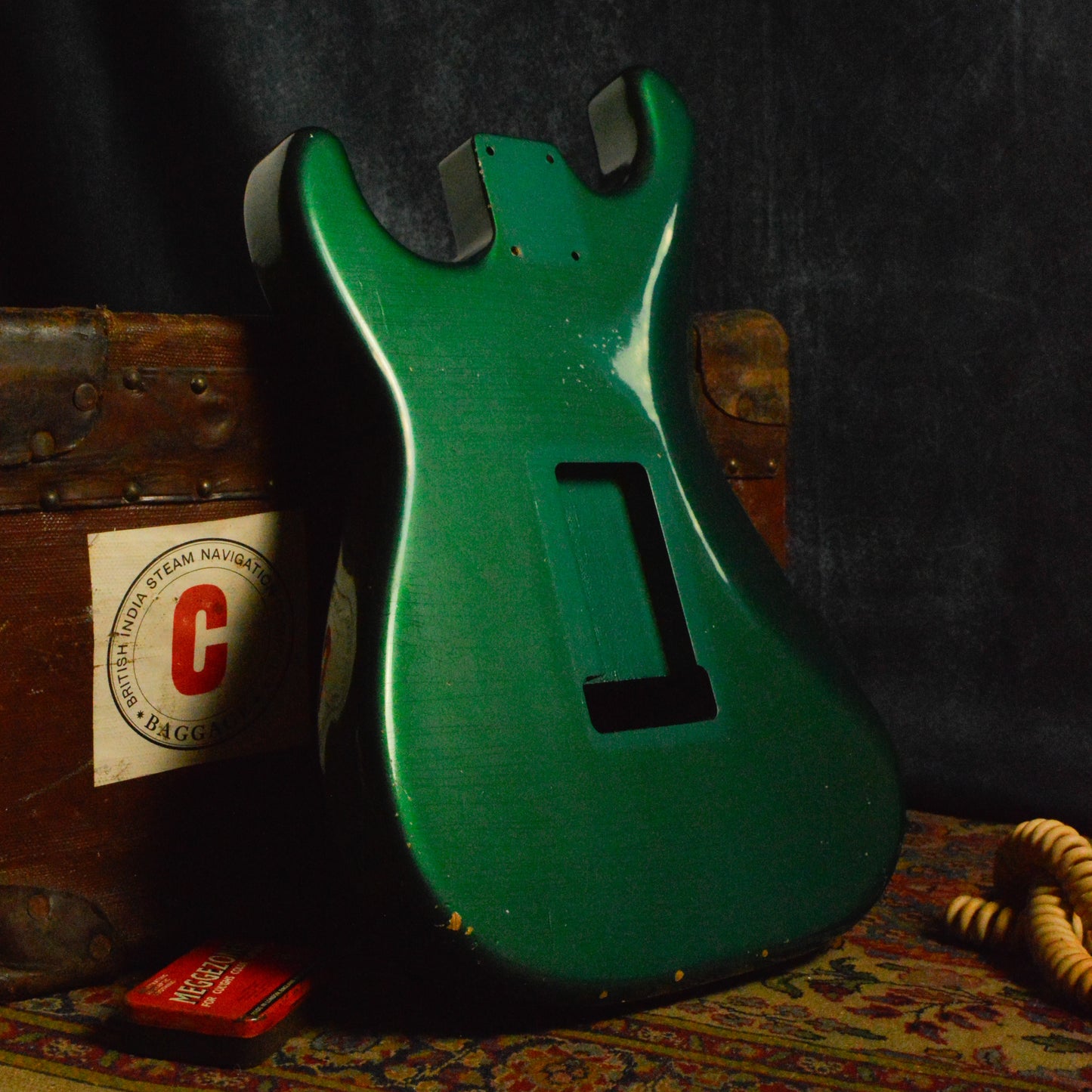 Sherwood Green over Surf Green SC Body GE0450