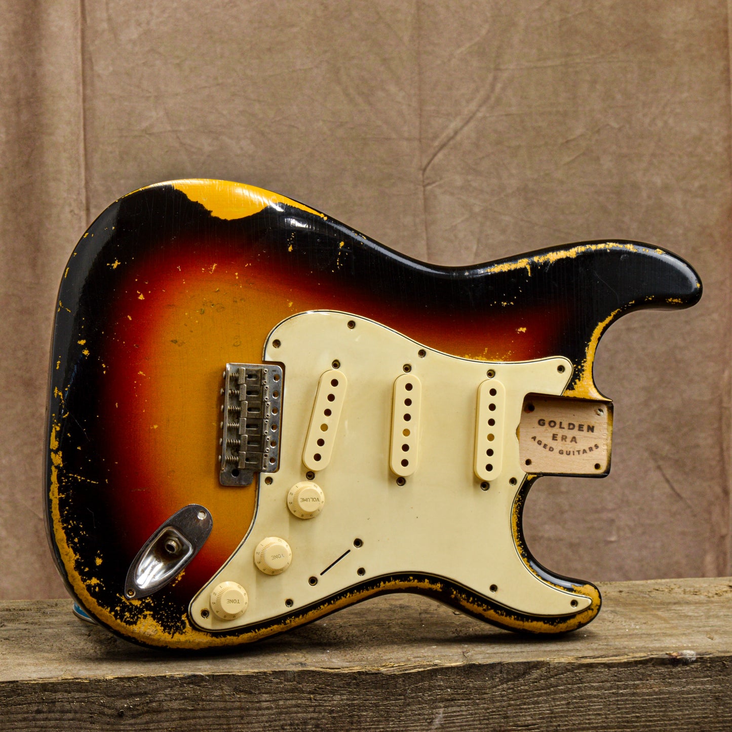 3 Tone Sunburst SC Body GE0355