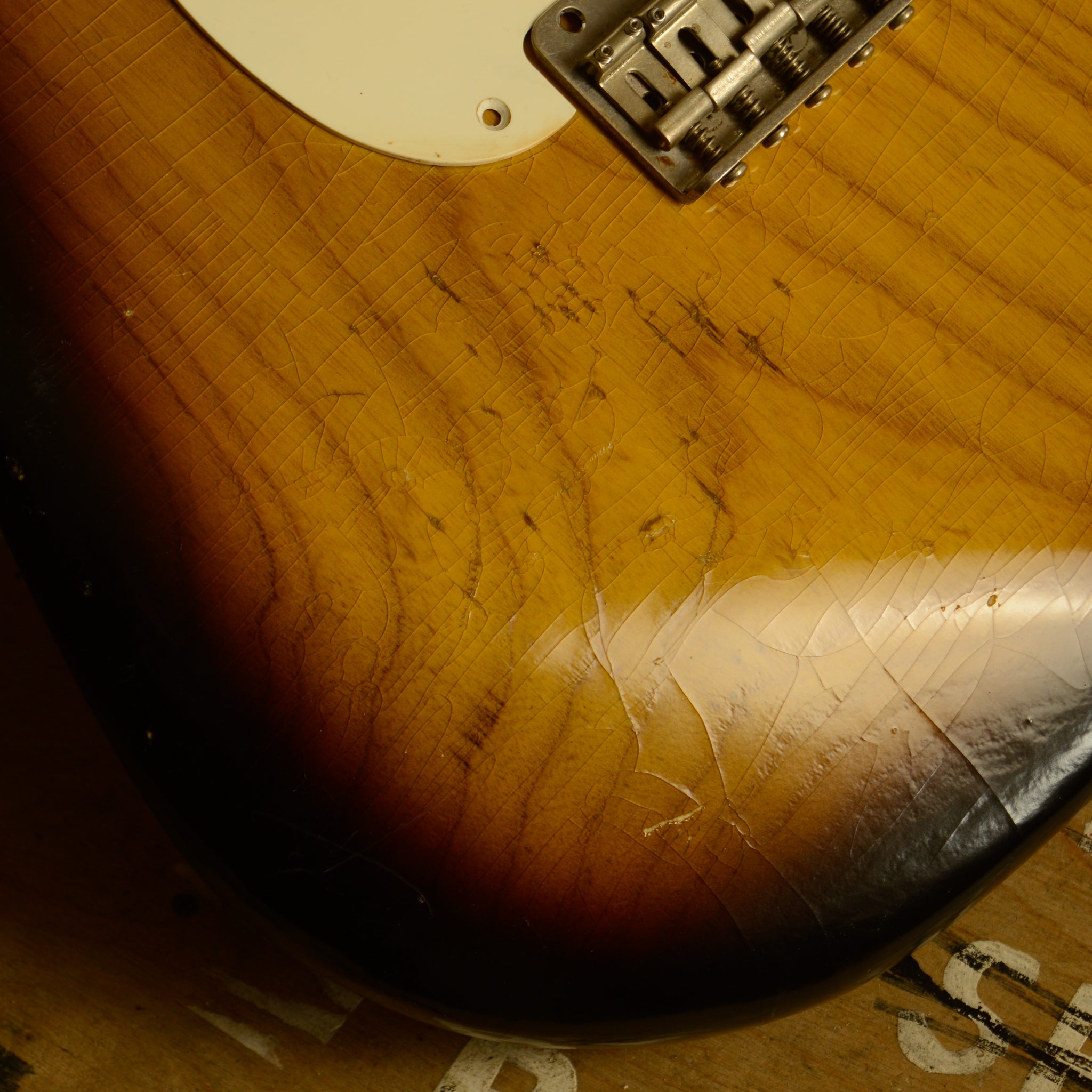 1 Piece Swamp Ash Sunburst SC Body GE0626