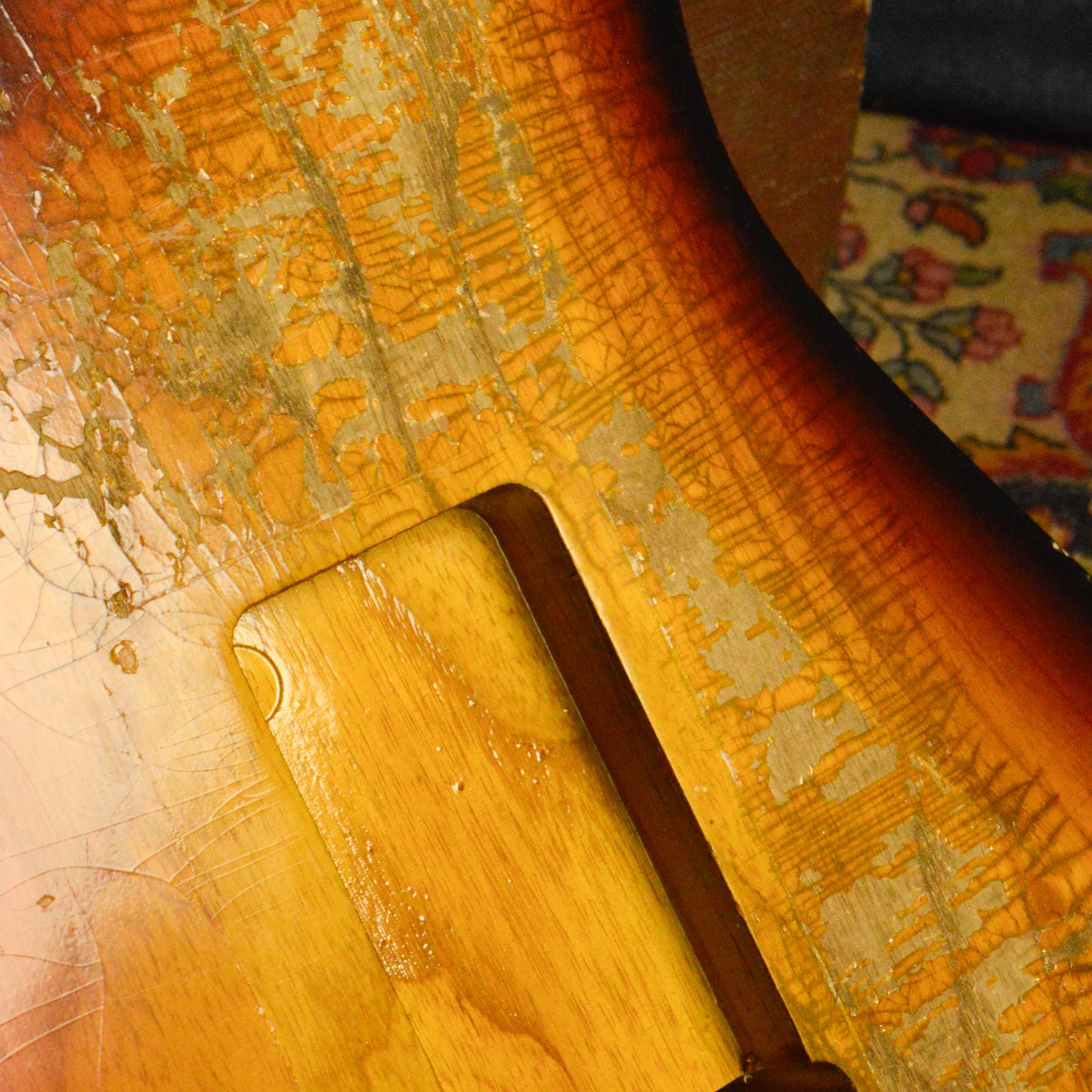 Two Tone Sunburst SC Body GE0438