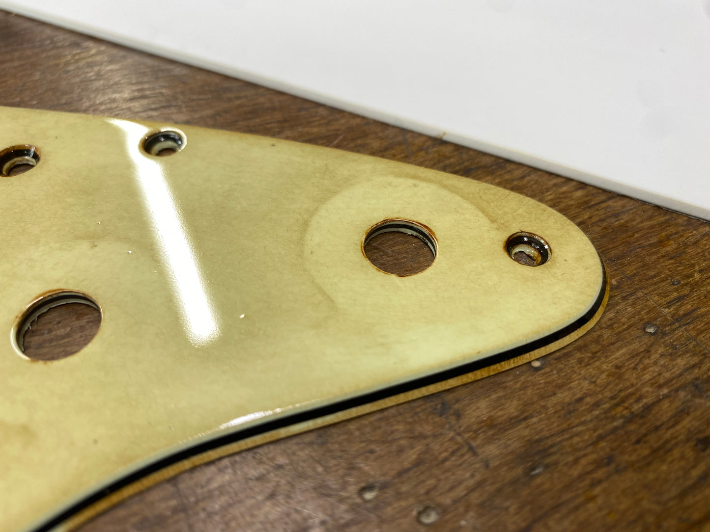 Aged "Mint" Scratchplate GE0229