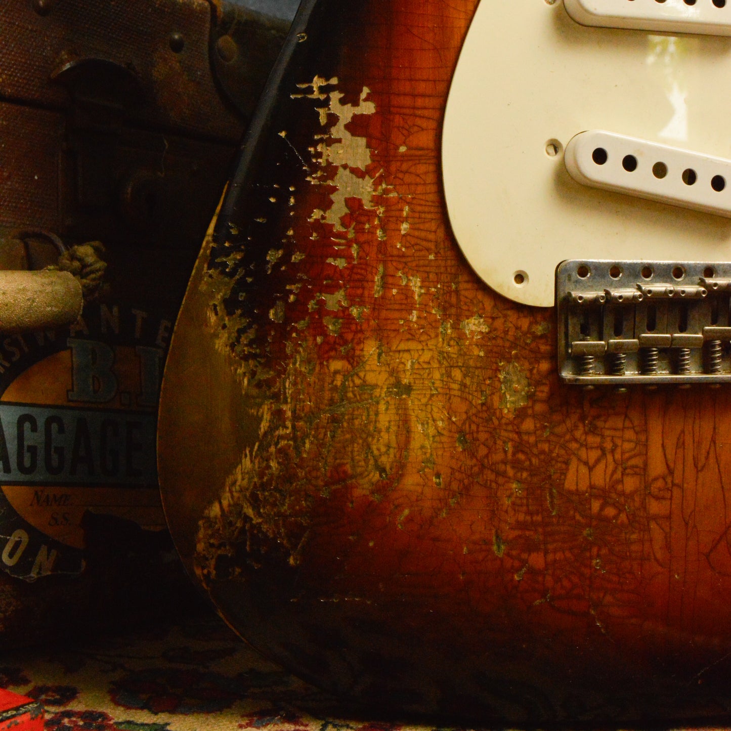 Two Tone Sunburst SC Body GE0438