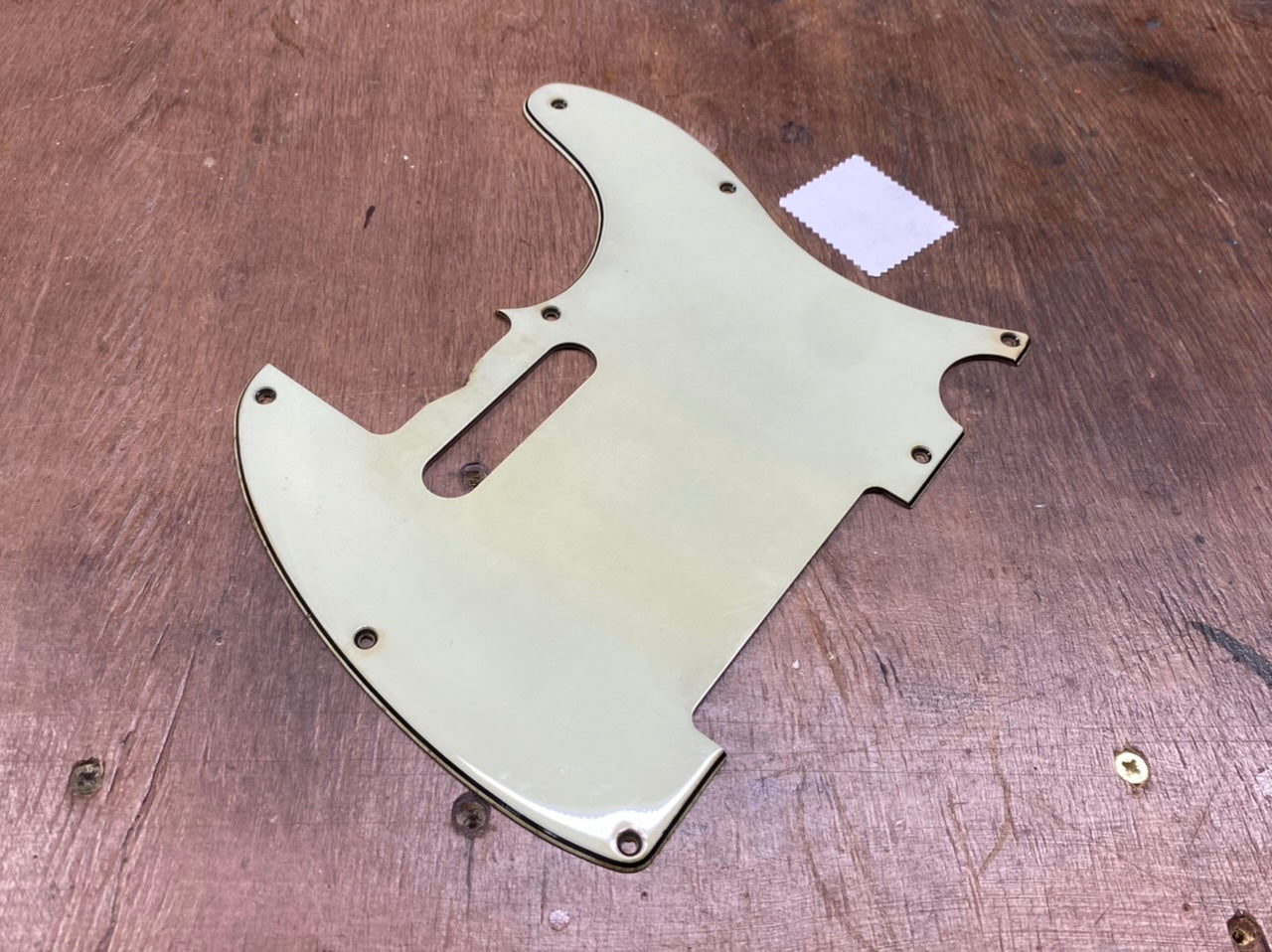 TC Pickguard GE0317