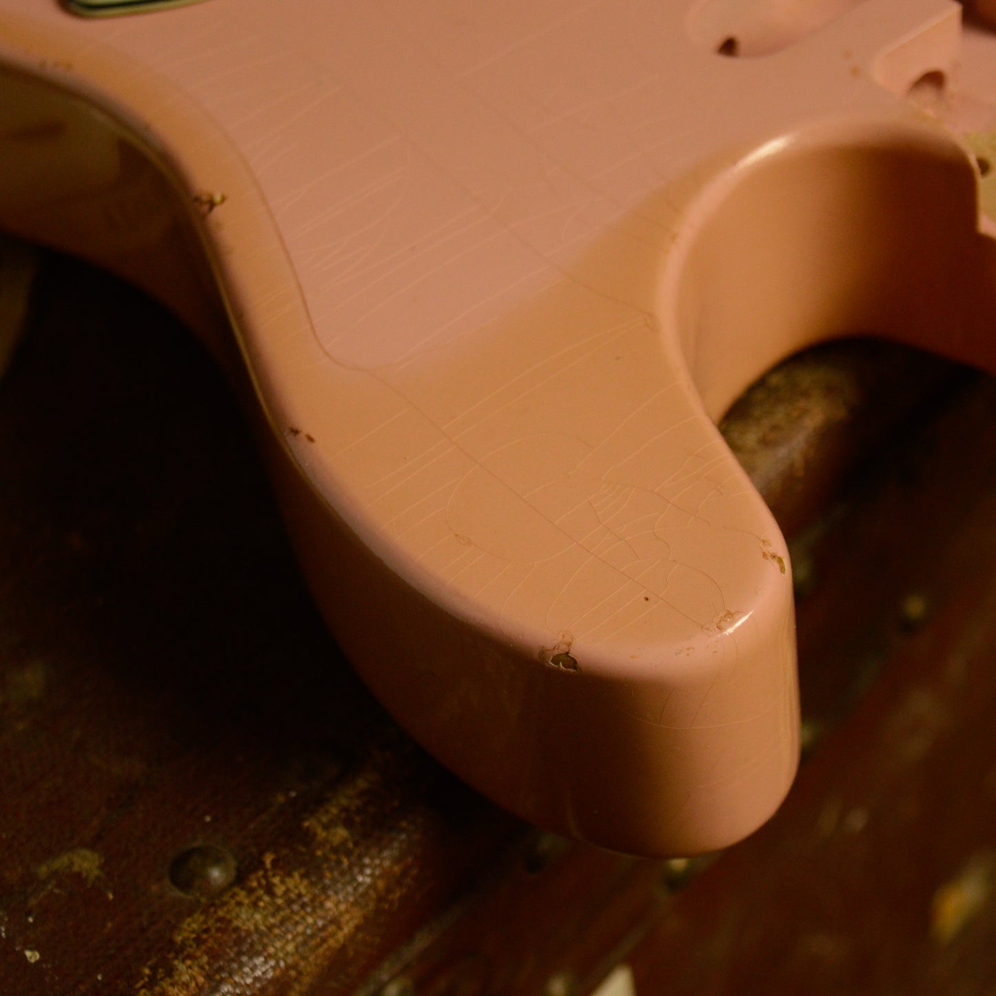 Shell Pink Thinline Body & Grey Mint Pickguard GE0454
