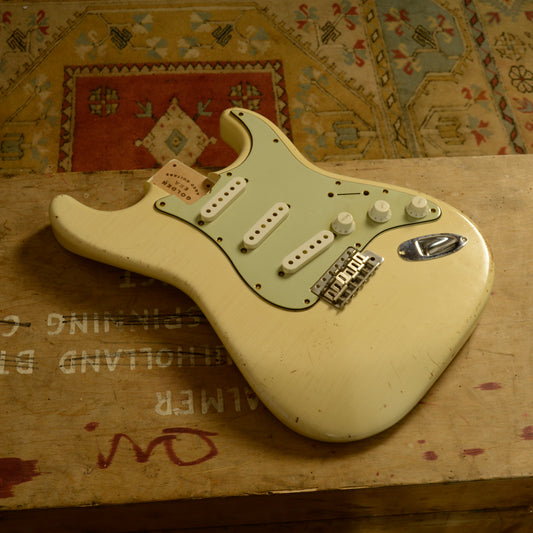 Olympic White SC Body GE0672