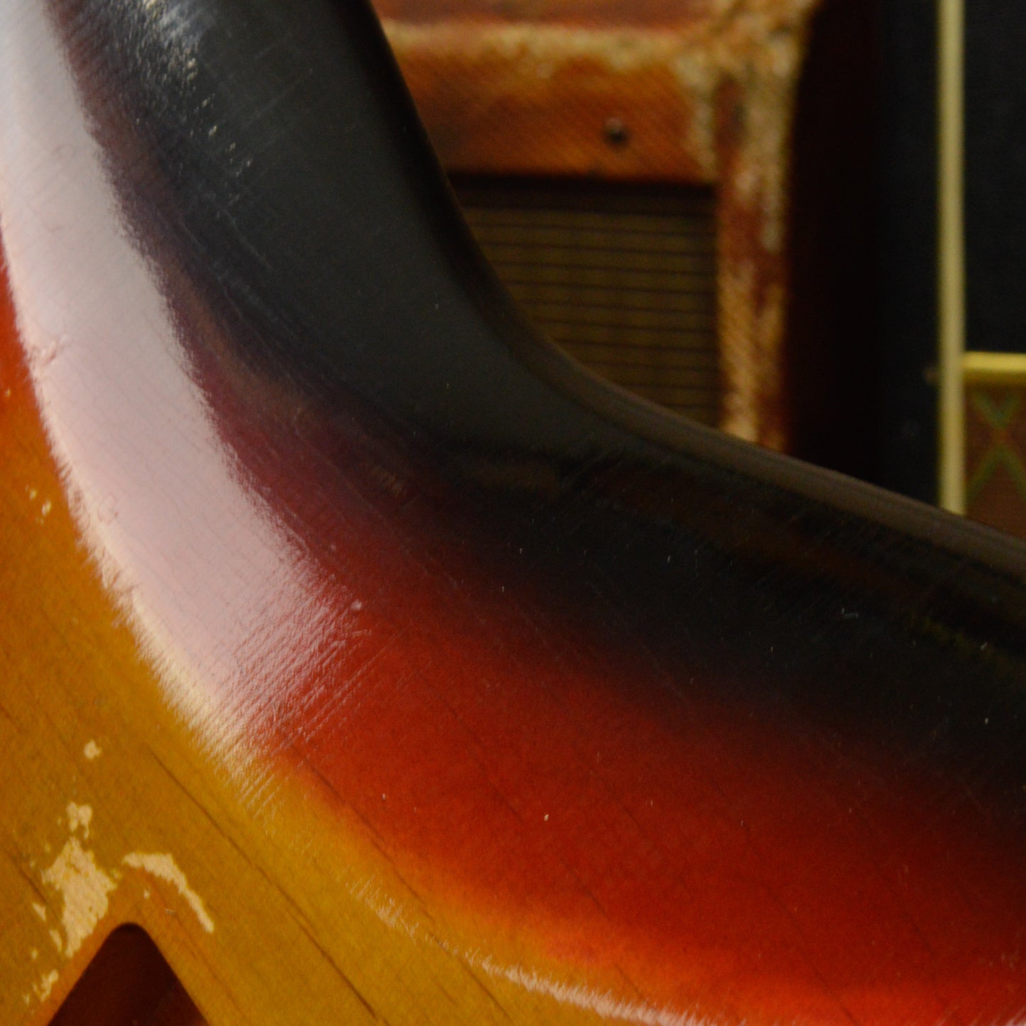 UV faded 3 Tone Sunburst SC Body GE0398