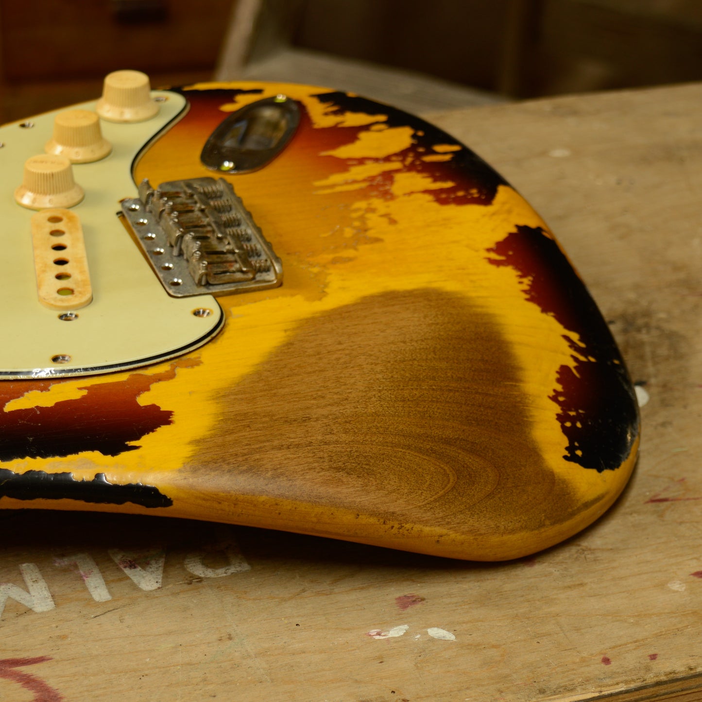 Lightweight 3 Tone Sunburst SC Body GE0694