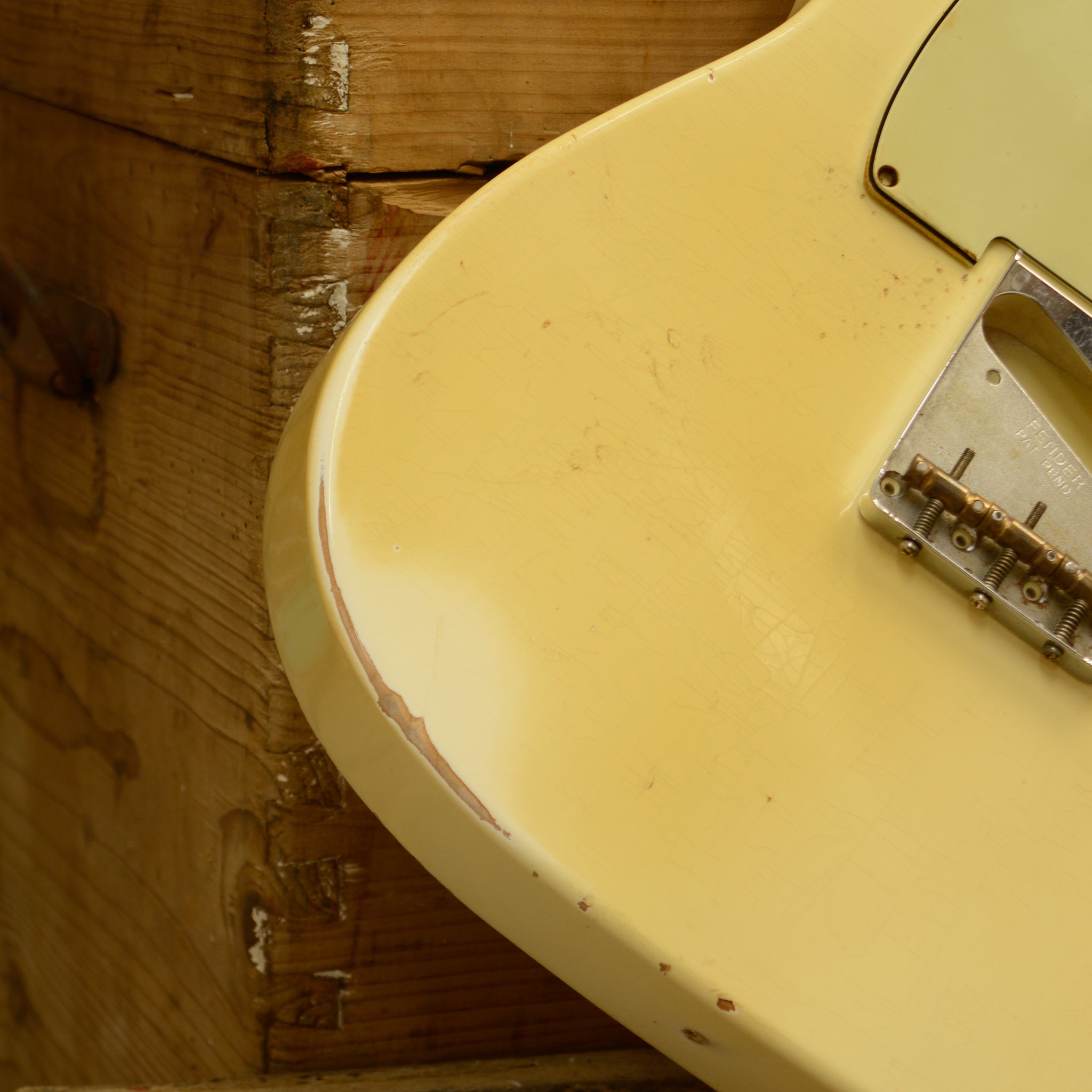 Aged Olympic White TC Body & Pickguard GE0620