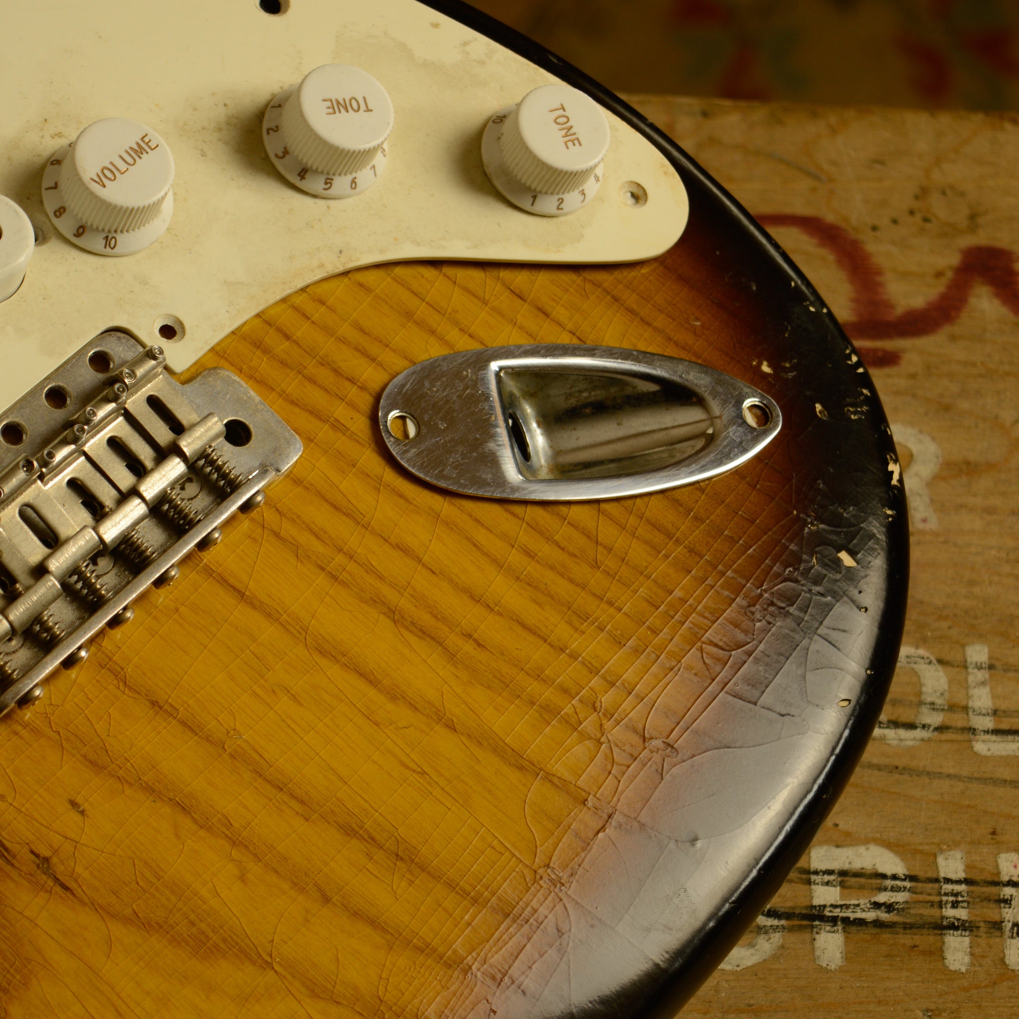 1 Piece Swamp Ash Sunburst SC Body GE0626