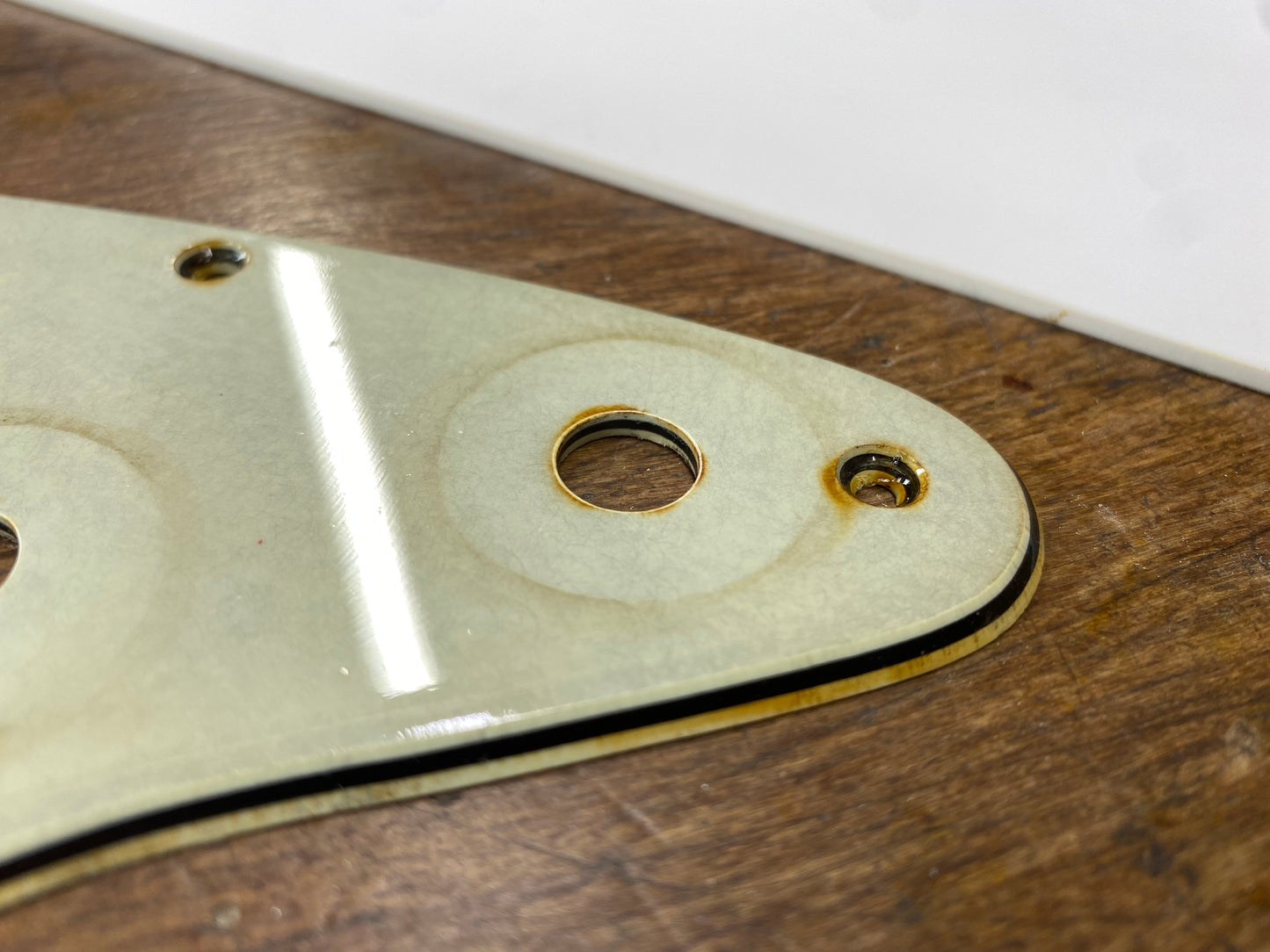 Aged "Mint" Scratchplate GE0227