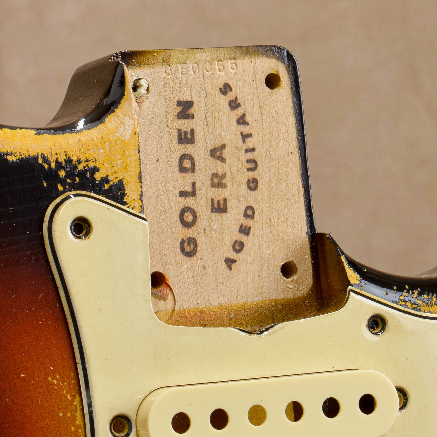 3 Tone Sunburst SC Body GE0355
