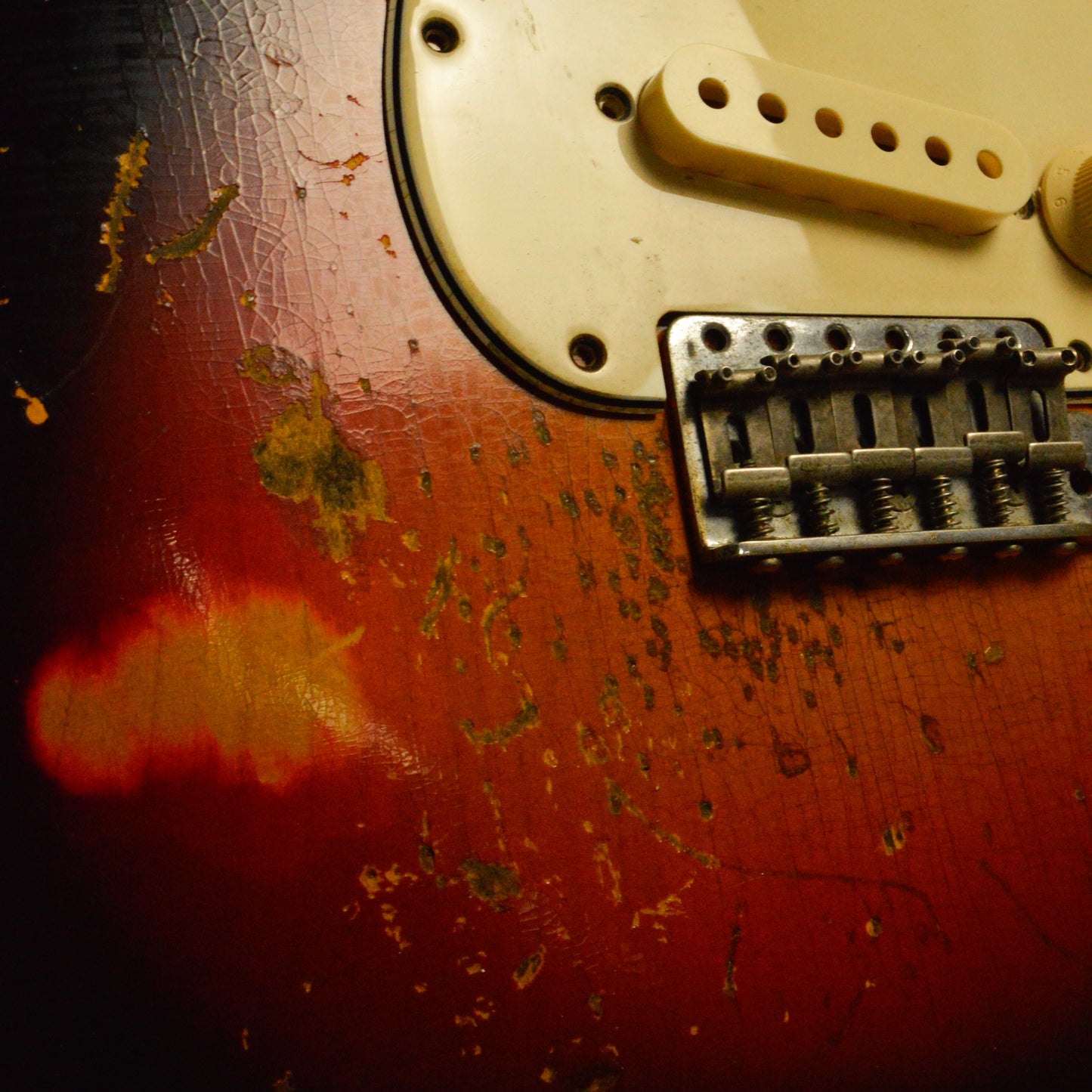 3 Tone Sunburst UV Faded SC Body GE0445