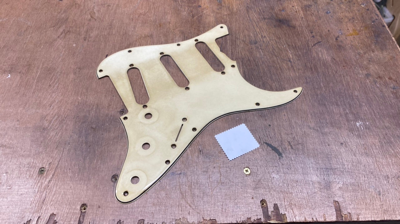 62 Spec Scratchplate GE323