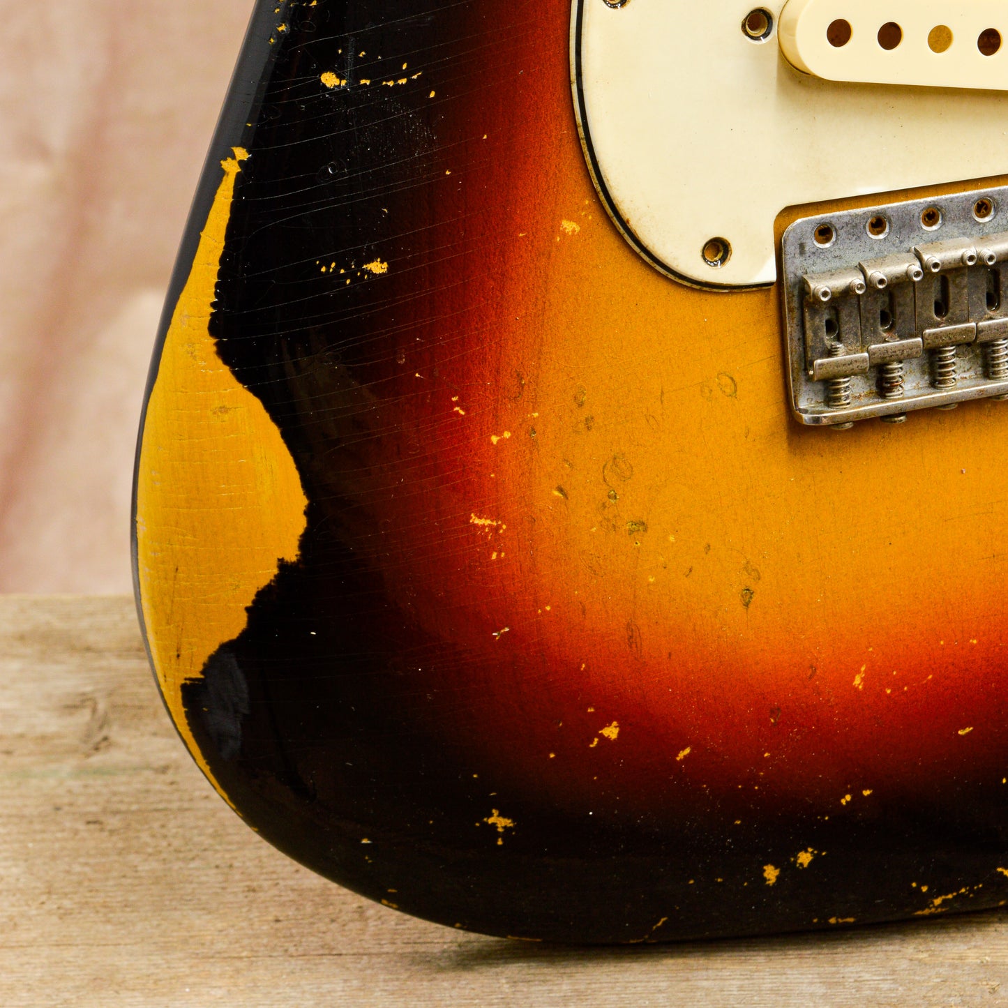 3 Tone Sunburst SC Body GE0355