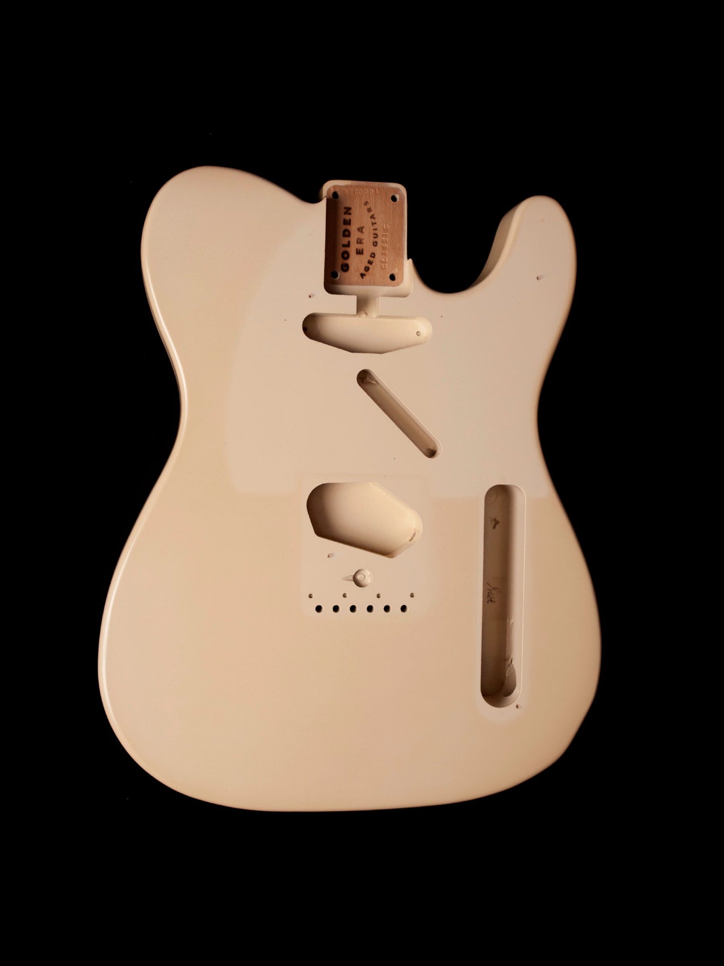 Classic Olympic White TC Body GE0004