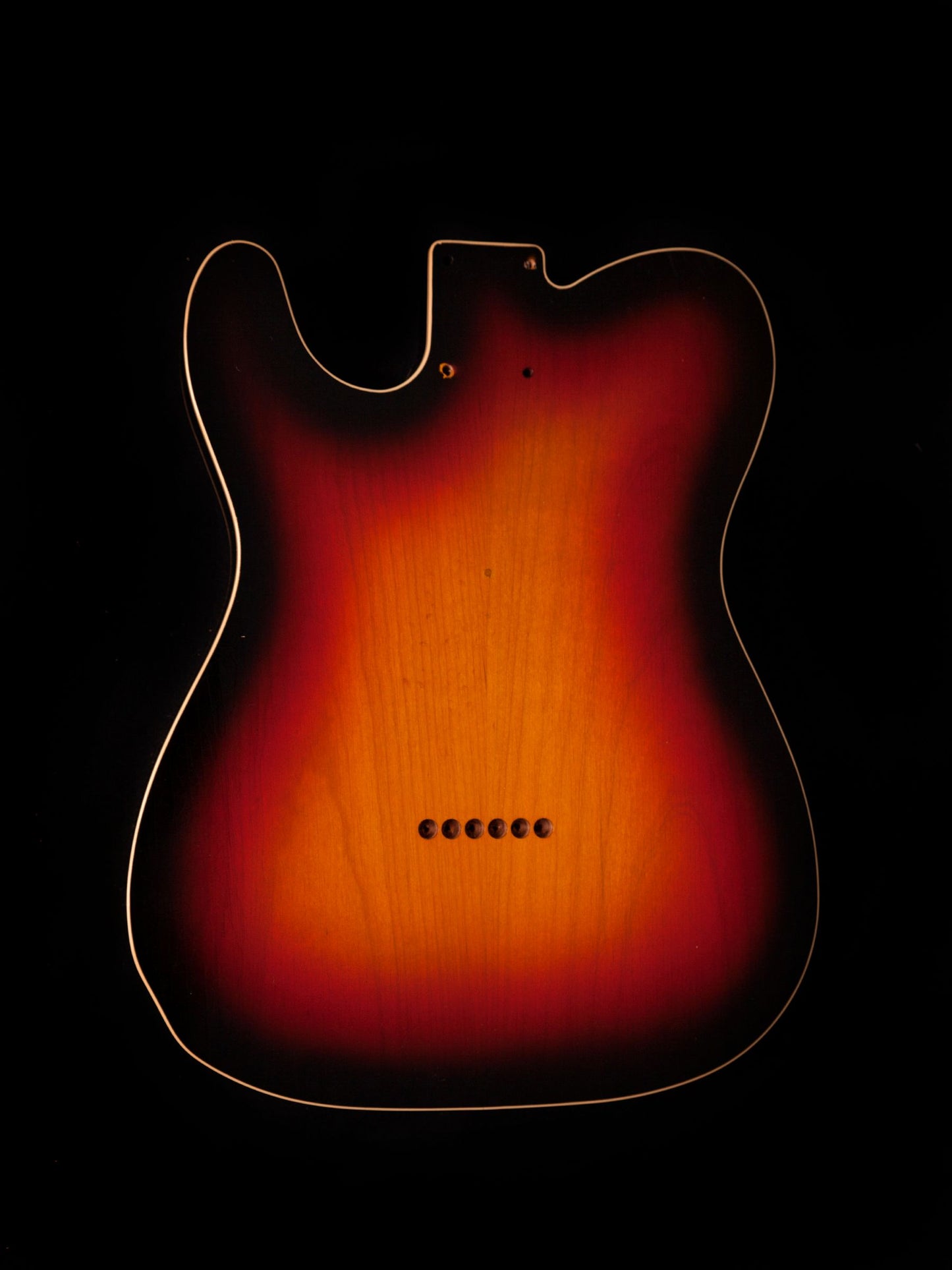 3 Tone Sunburst DB Body GE0280