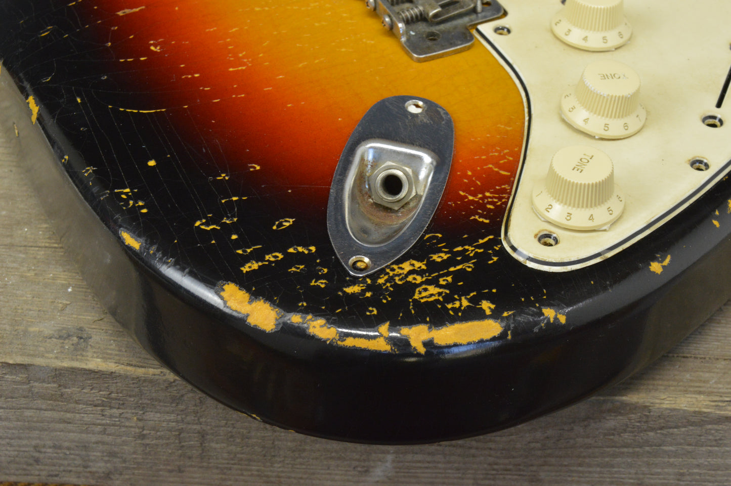 3 Tone Sunburst SC Body GE0384