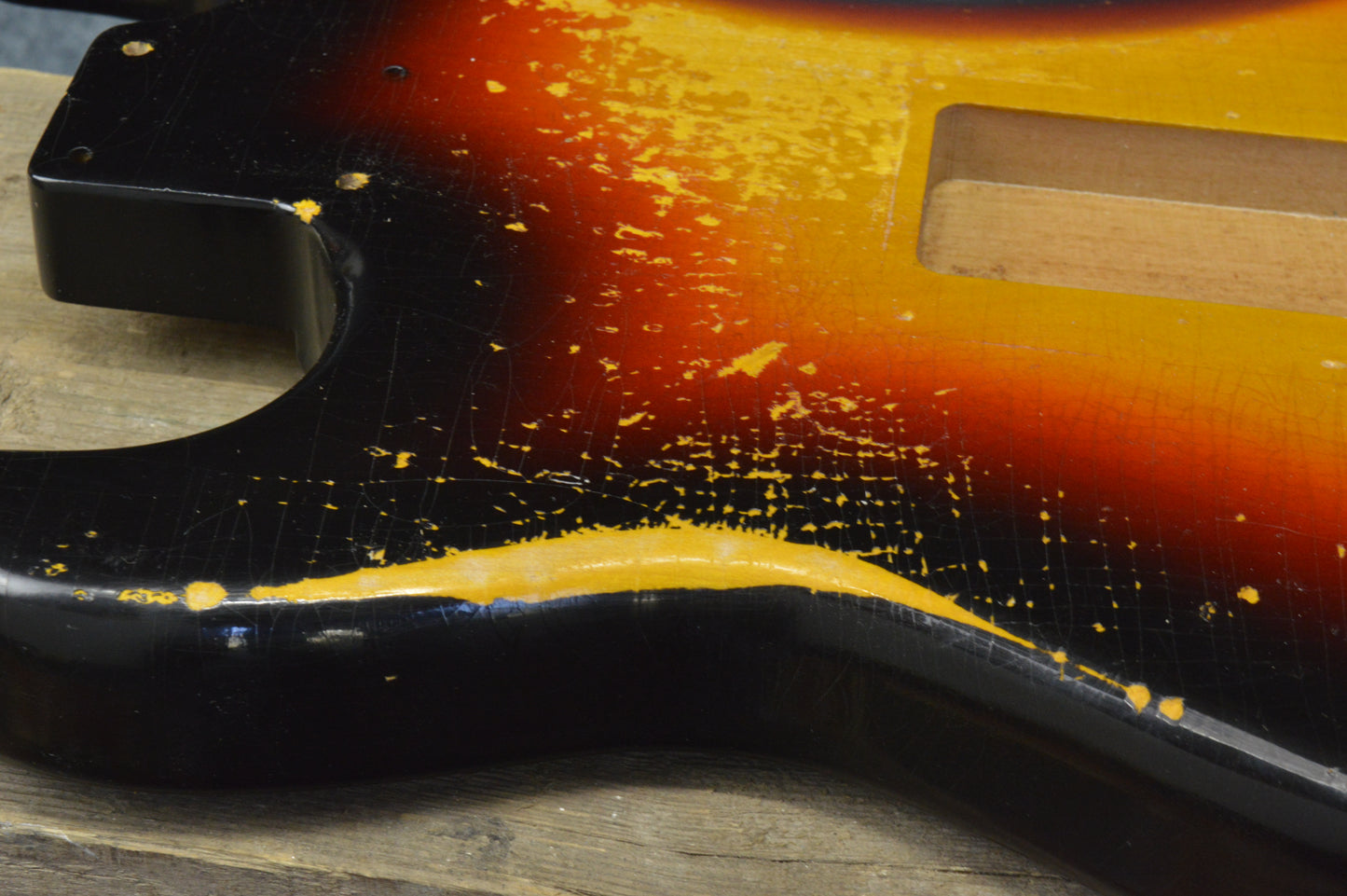 3 Tone Sunburst SC Body GE0384
