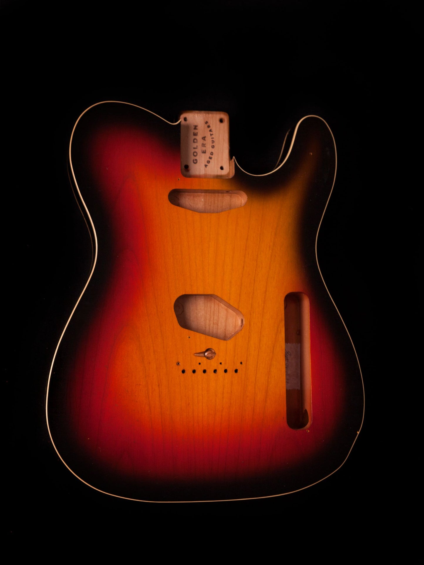 3 Tone Sunburst DB Body GE0280