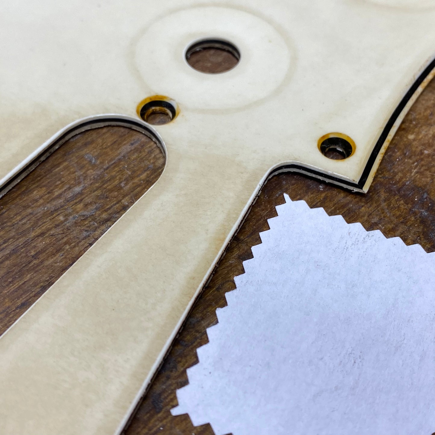 62 Scratchplate GE0152