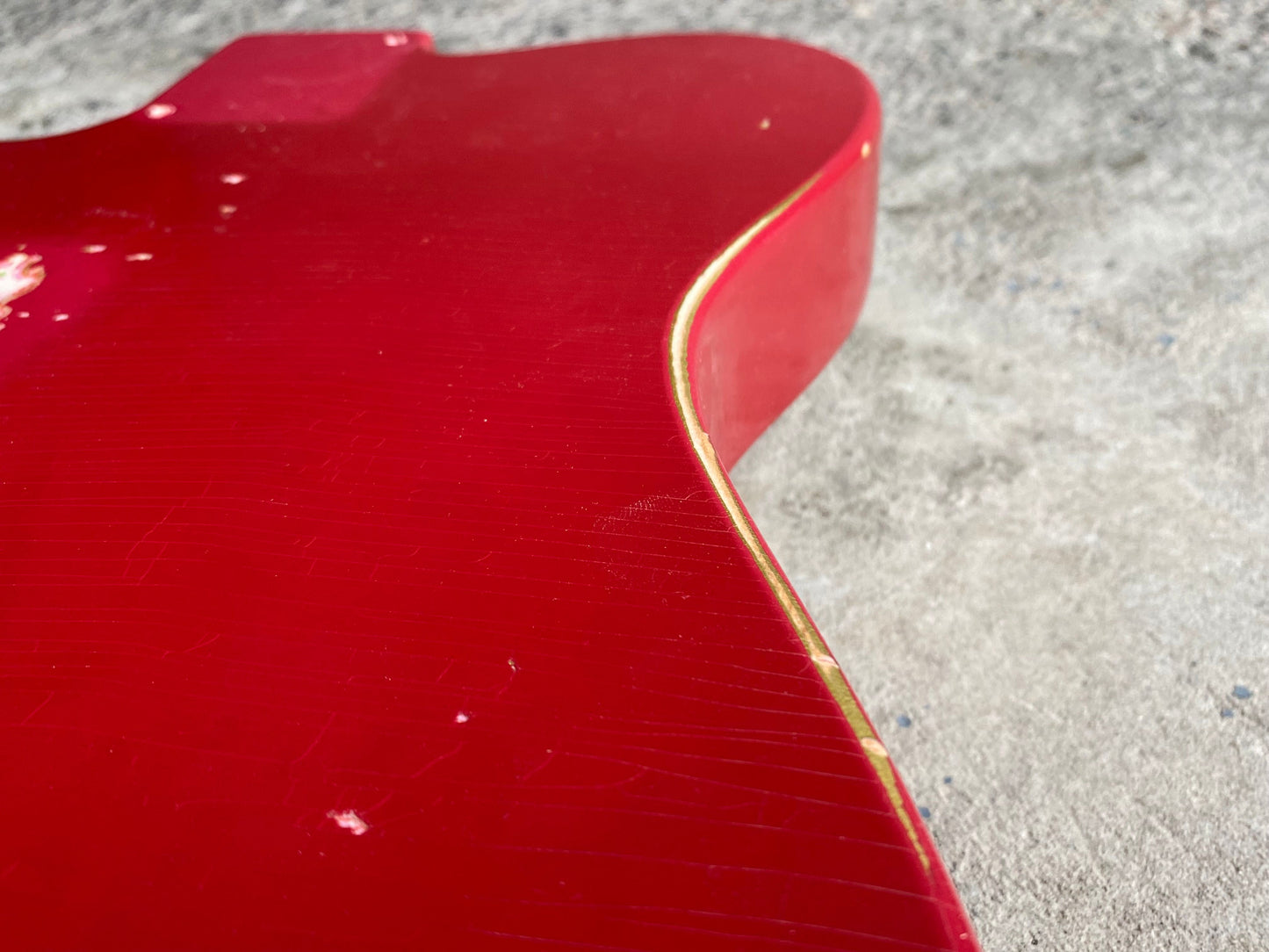 Dakota Red over Gold Paisley TC Body GE0107