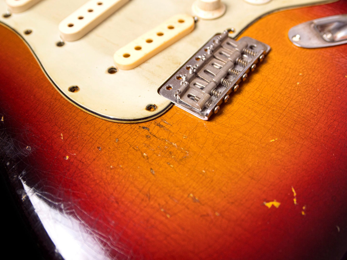 3 Tone Sunburst SC Body GE0075