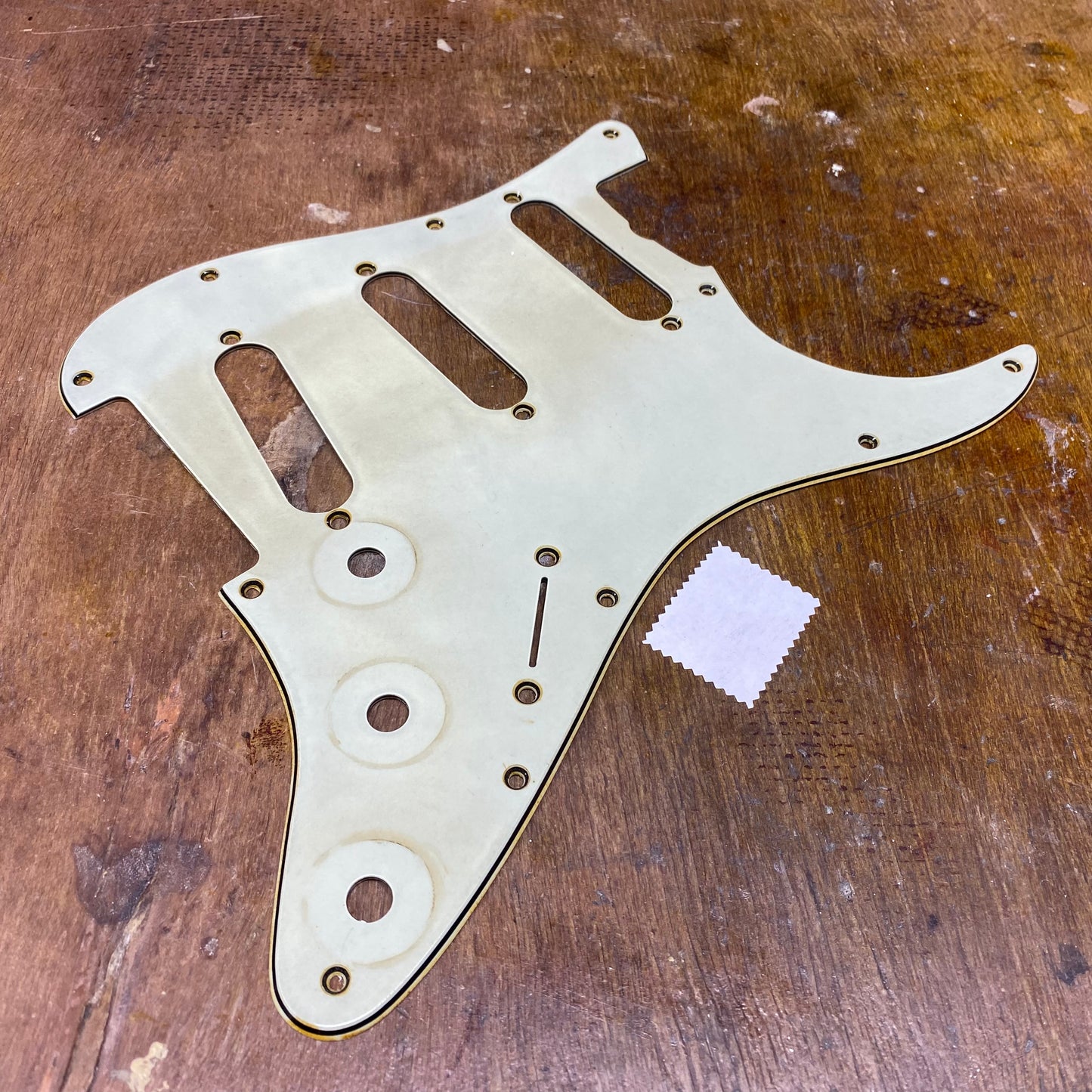 62 Scratchplate GE0151
