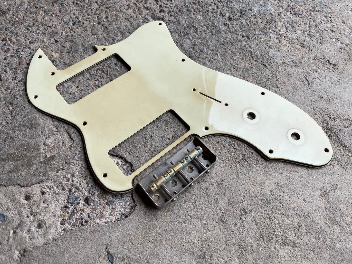 Black Thinline TC Body plus Parts GE0108