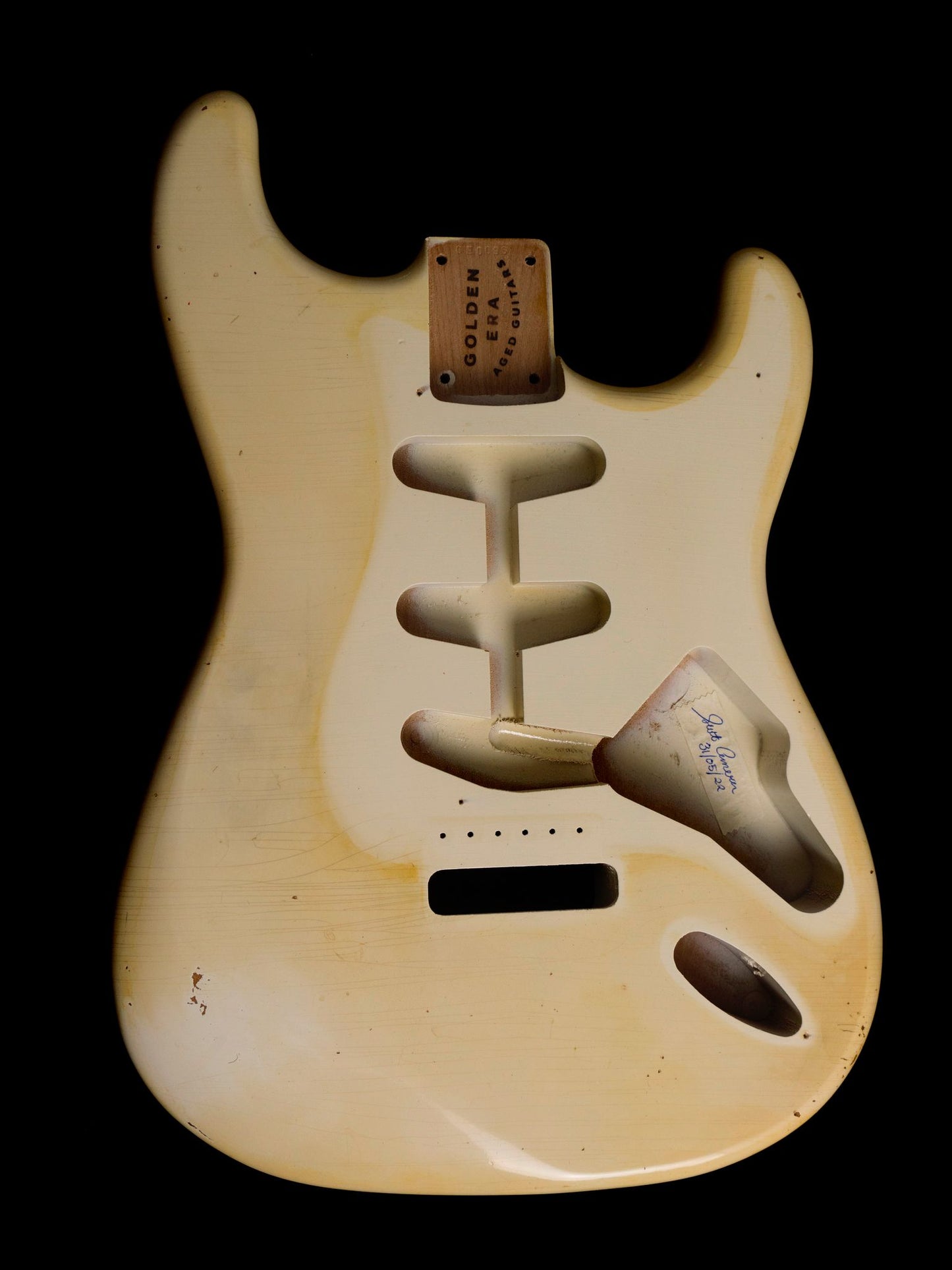 Olympic White SC Body GE0096