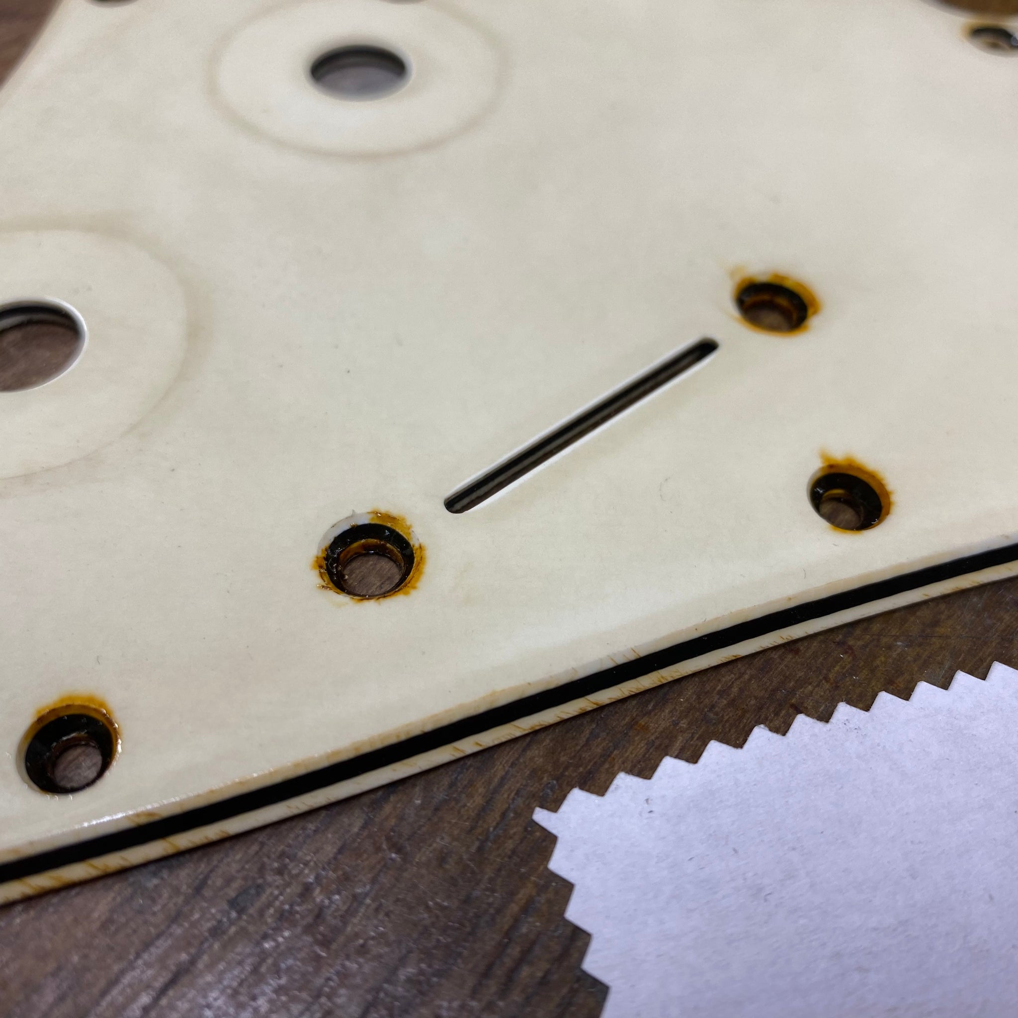 62 Scratchplate GE0152