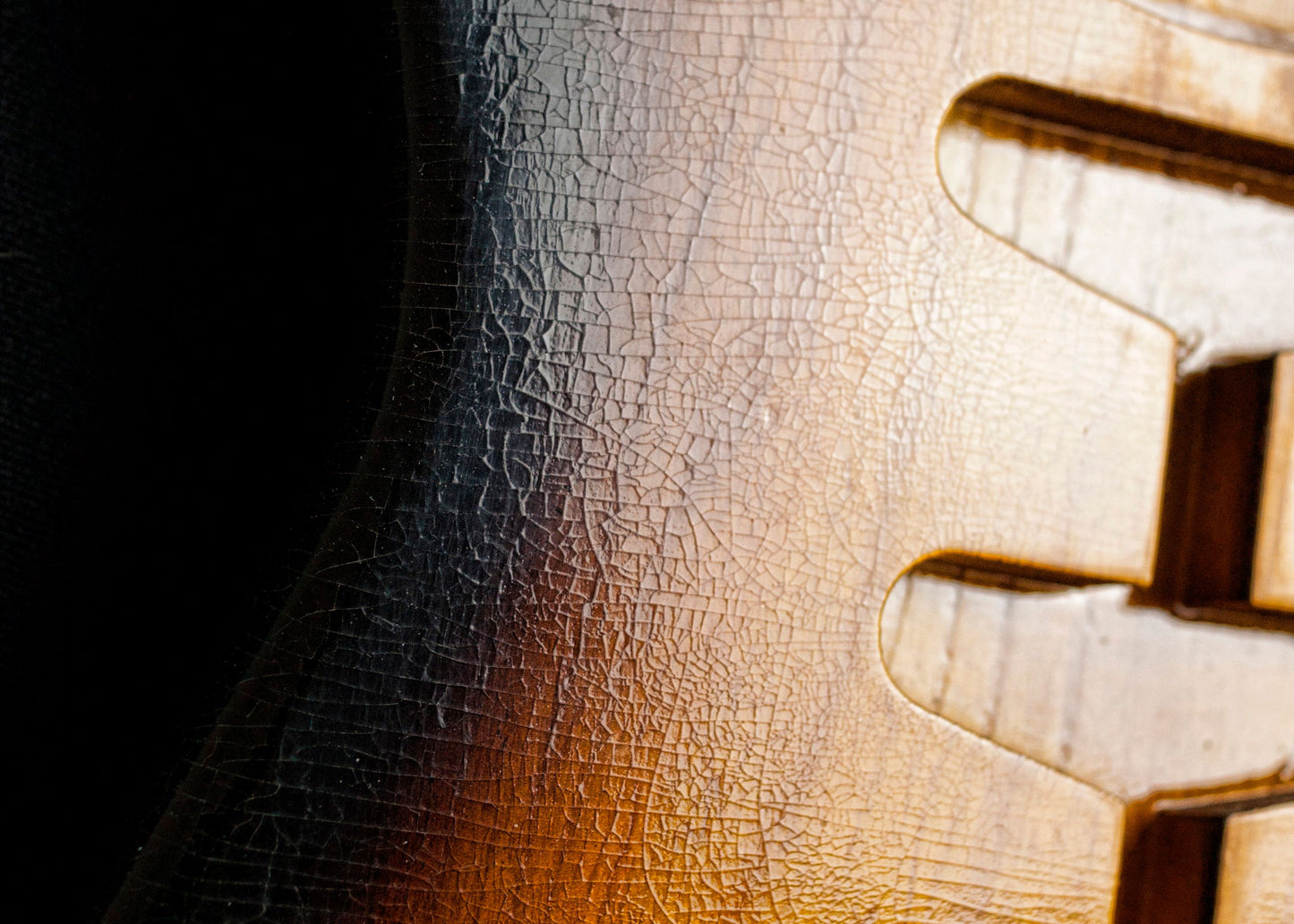 Two Tone Lightweight Swamp Ash SC Body GE0103