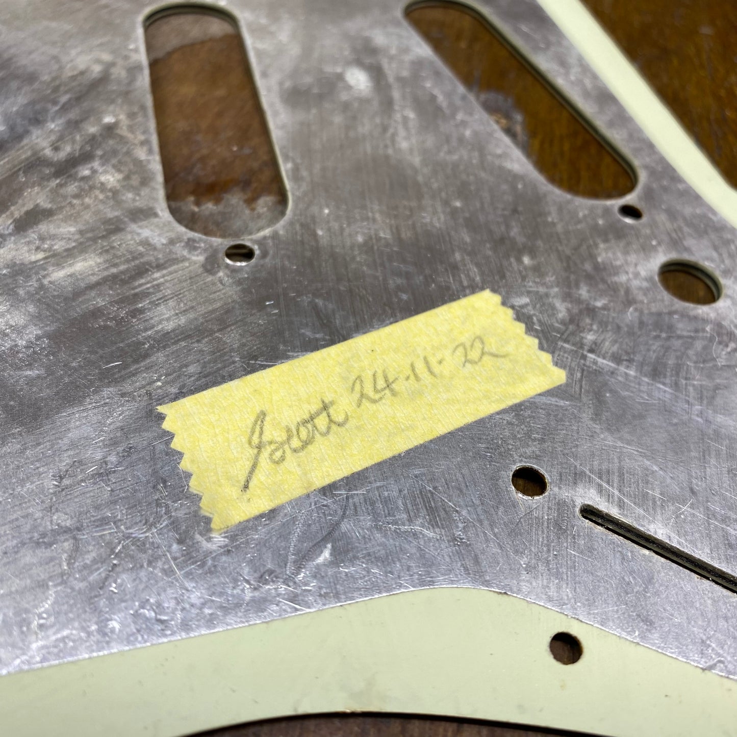 62 Scratchplate GE0148