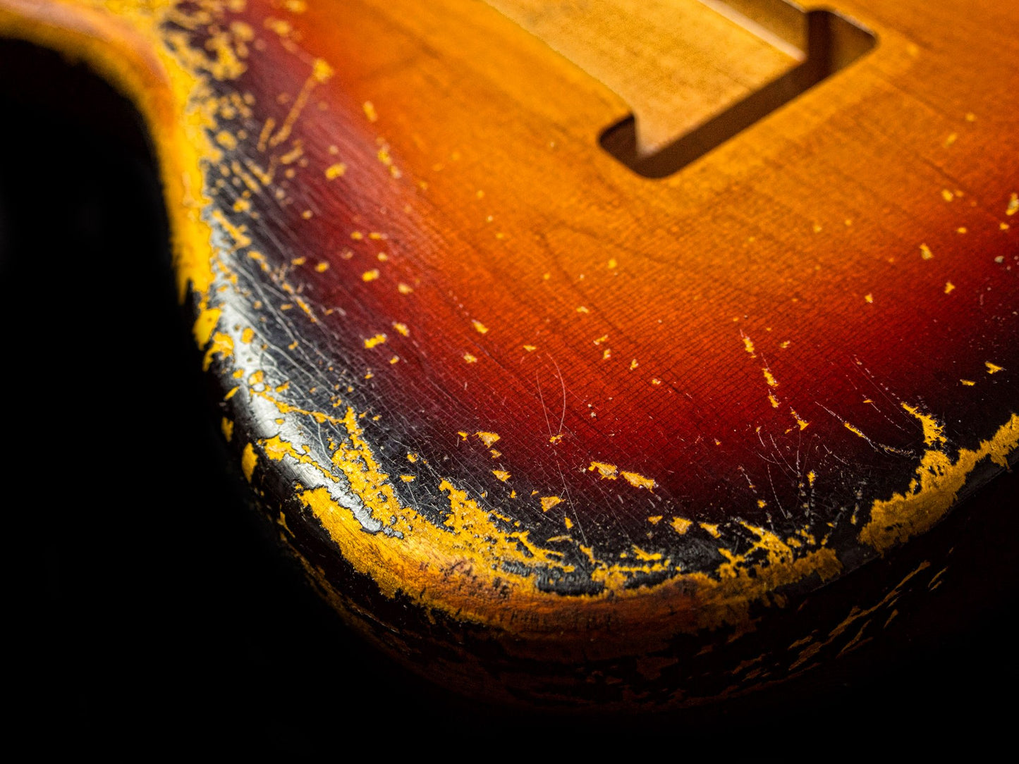 3 Tone Sunburst SC Body GE0080