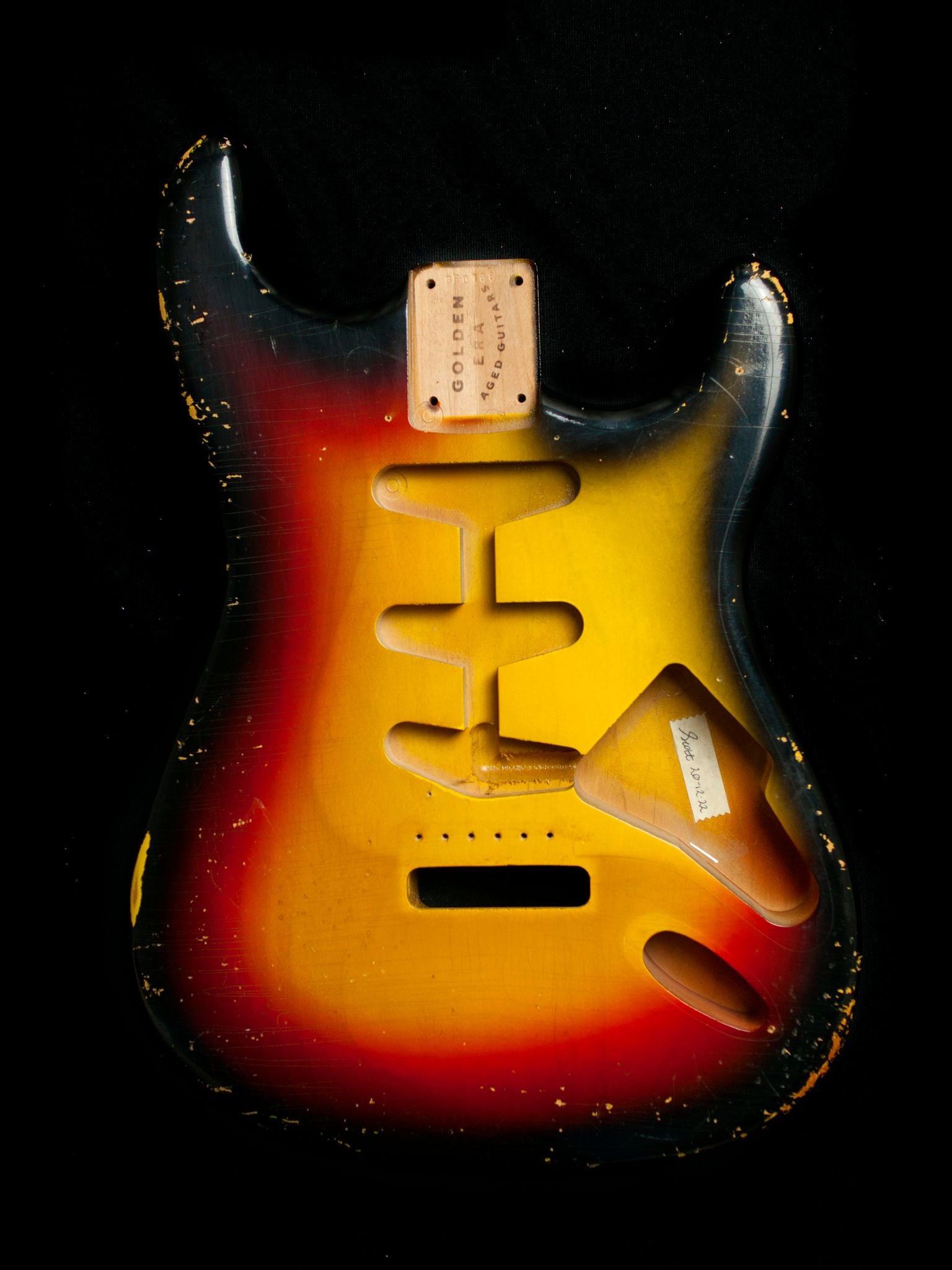 3 Tone Sunburst Body GE0166