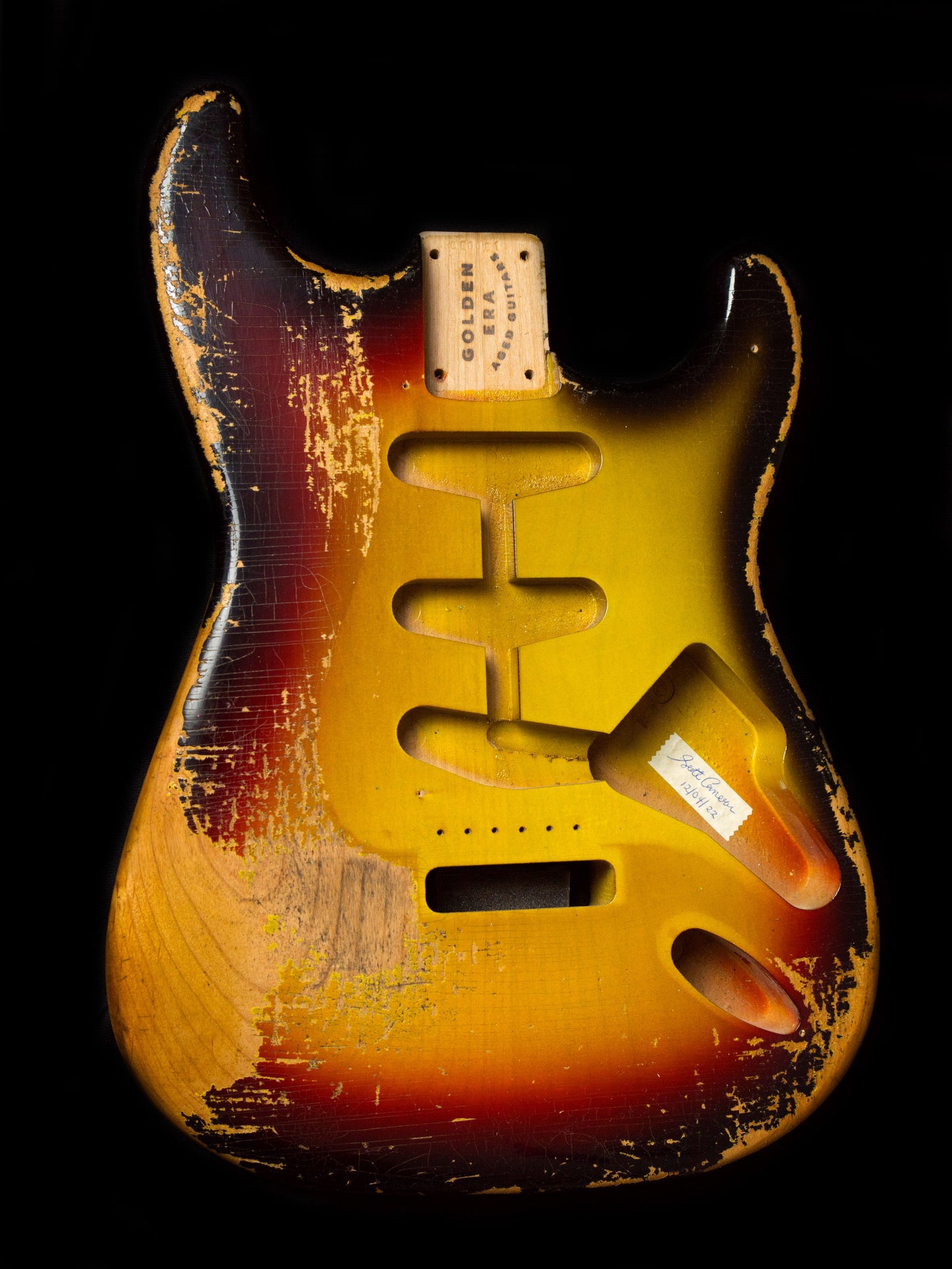 3 Tone Sunburst Body GE0081