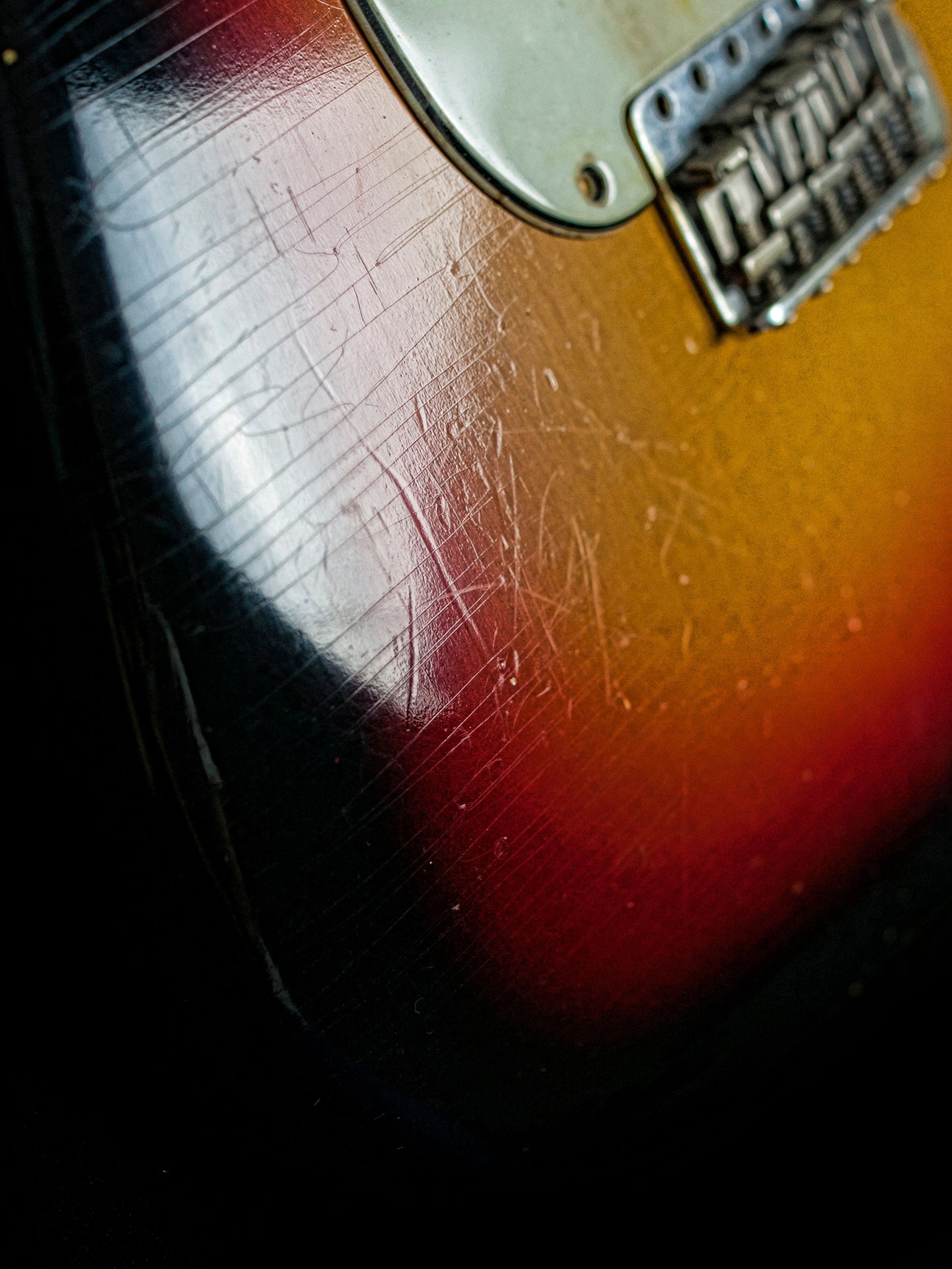 3 Tone Sunburst SC Body GE0126