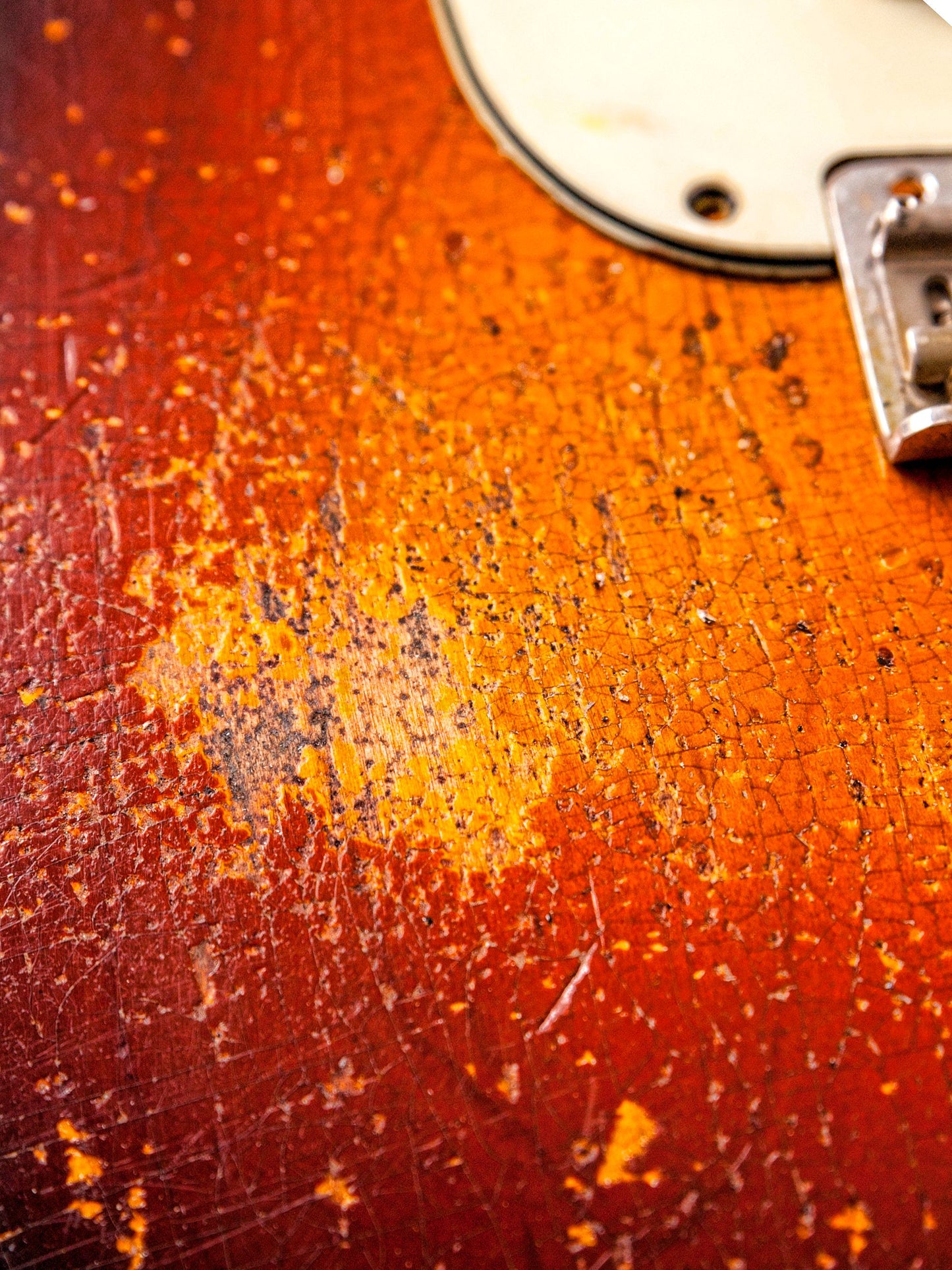 3 Tone Sunburst SC Body GE0206