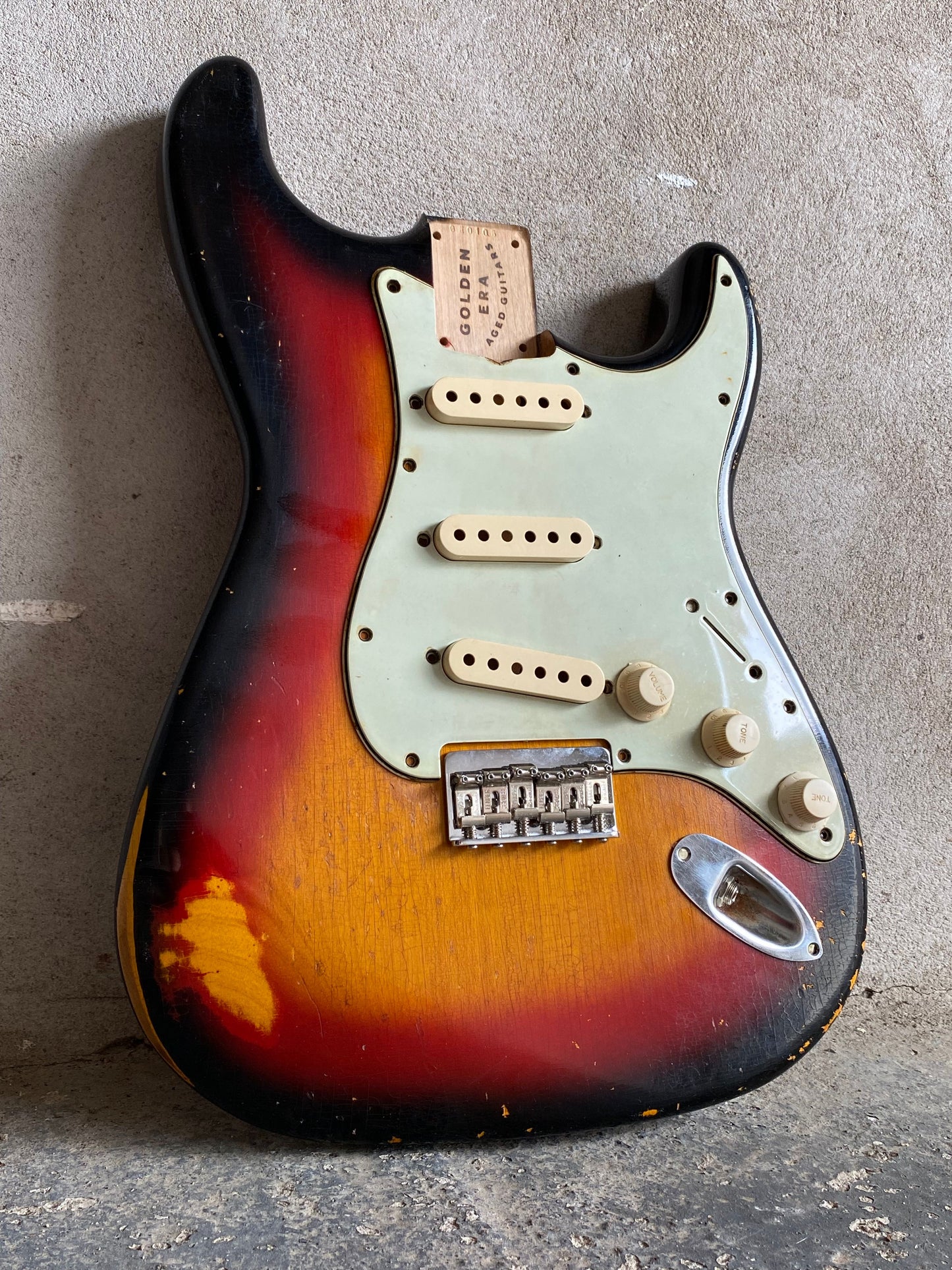 3 Tone Sunburst Hardtail SC Body GE0105